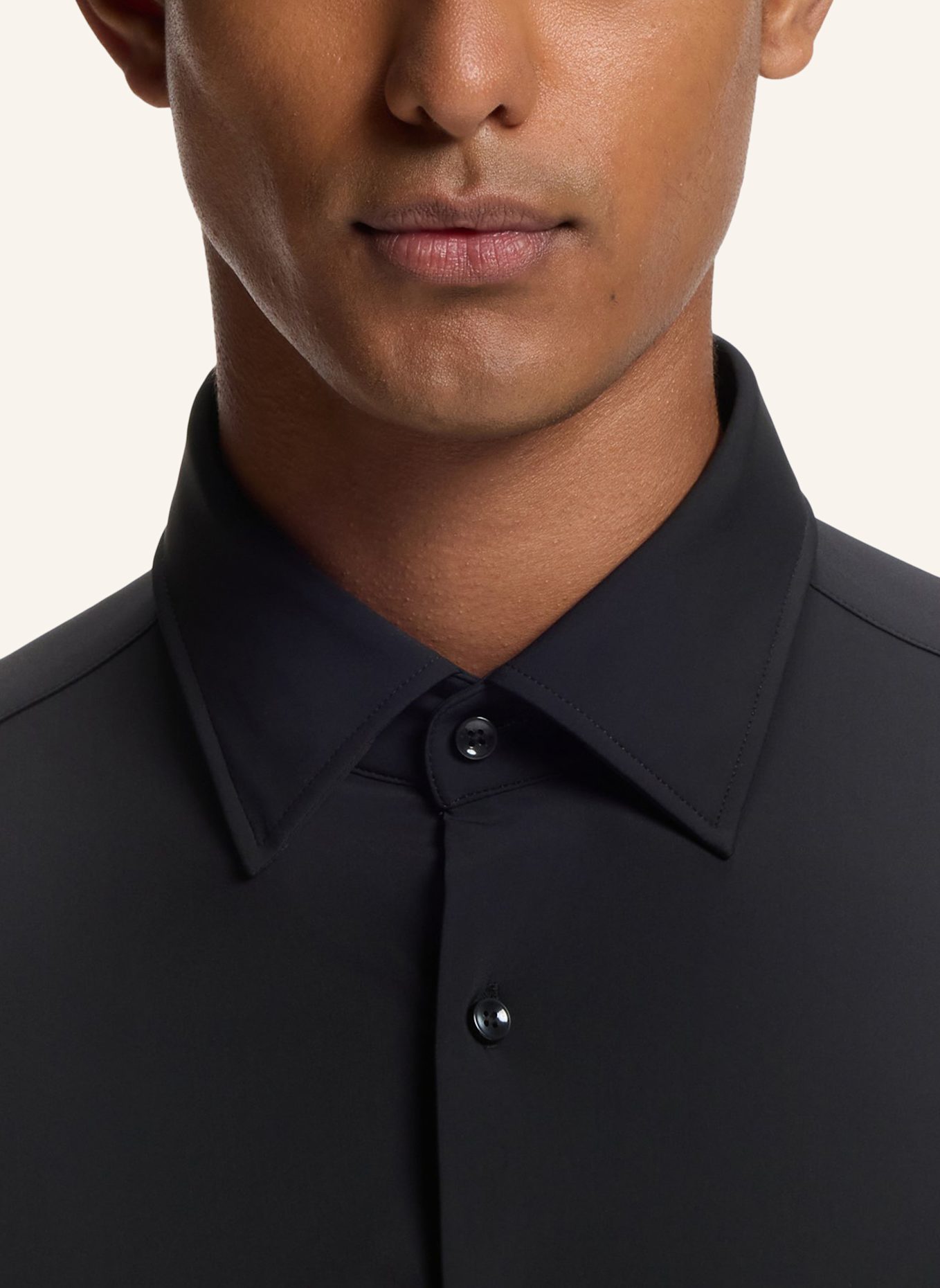BOSS Hemd P-JOE-KENT-C1-222 Regular Fit: SCHWARZ