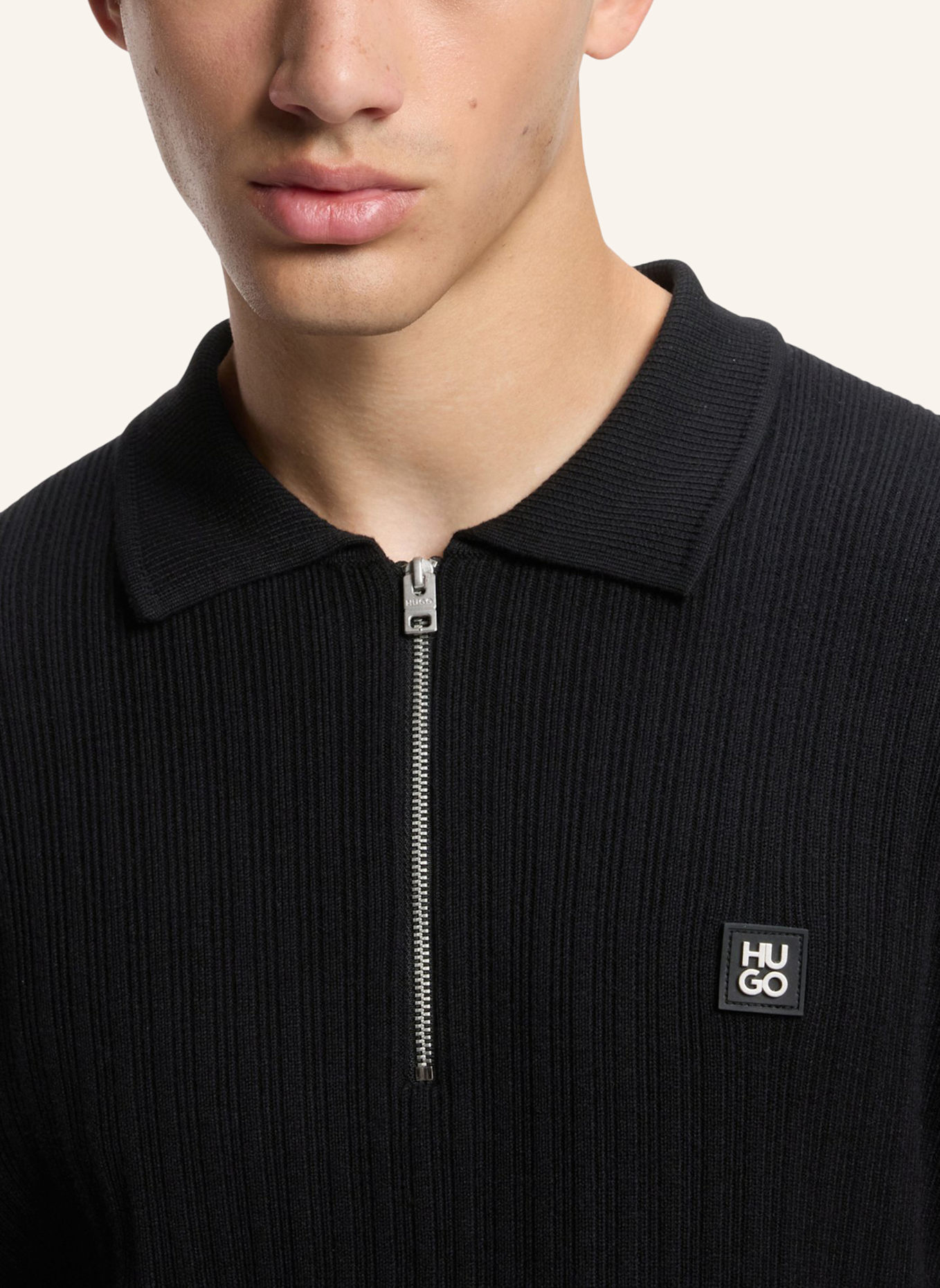 HUGO Pullover SASTARON Regular Fit: SCHWARZ