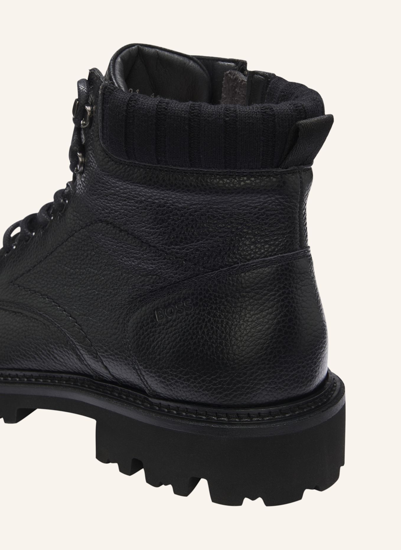 BOSS Boots JULYO_HALB_GRWL: SCHWARZ