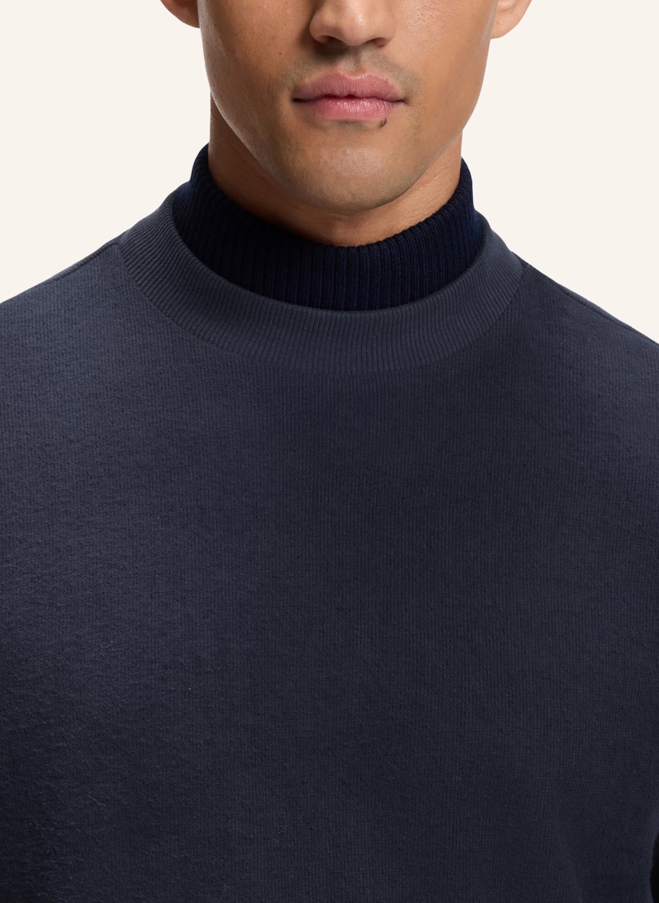 BOSS T-Shirt TE_SHADOWS Regular Fit: DUNKELBLAU