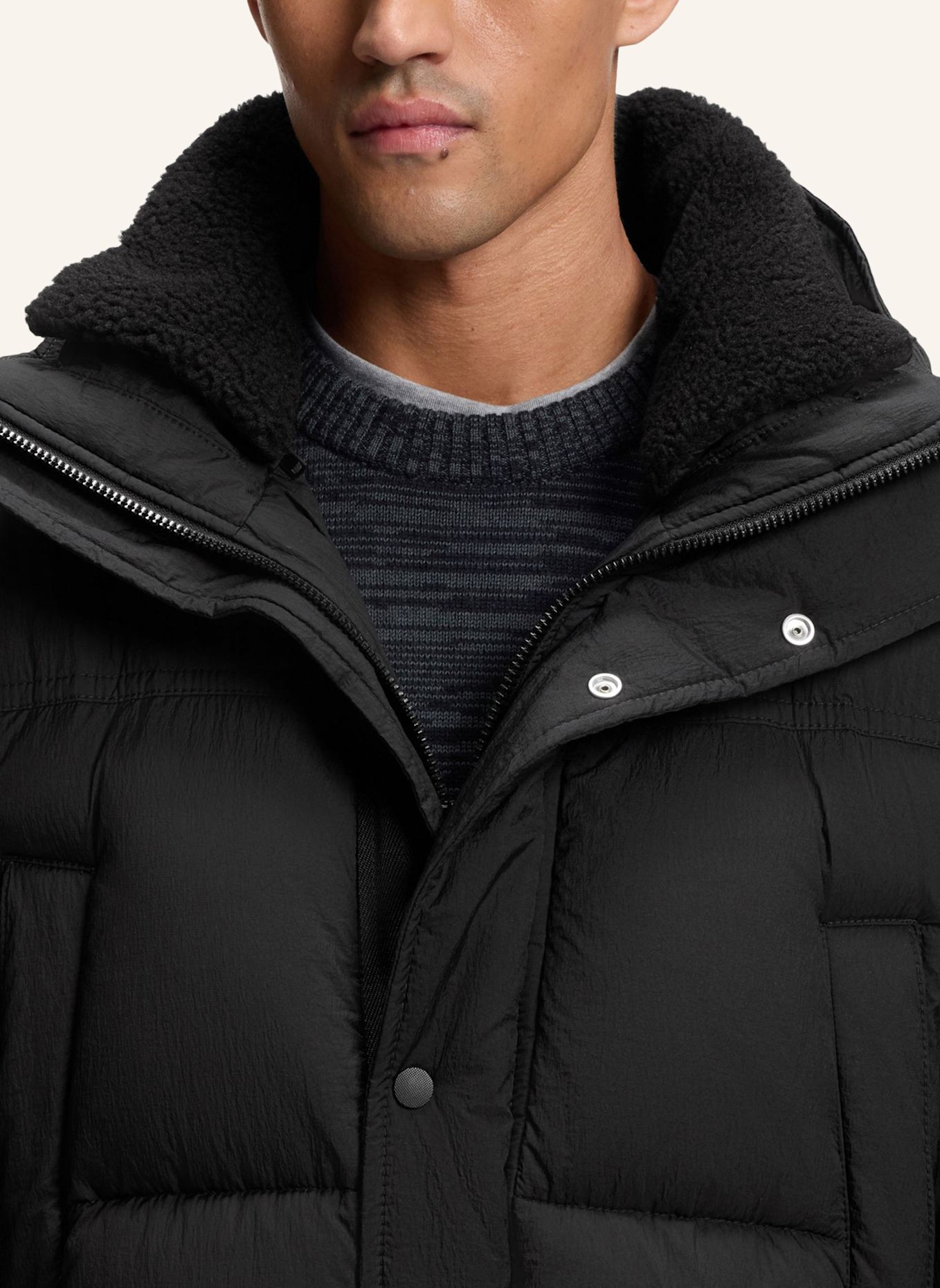 BOSS Jacke OGENGAR Oversize Fit: SCHWARZ
