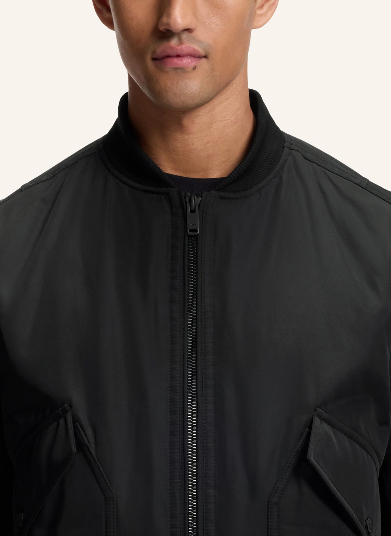BOSS Jacke ONORVE Relaxed Fit: SCHWARZ