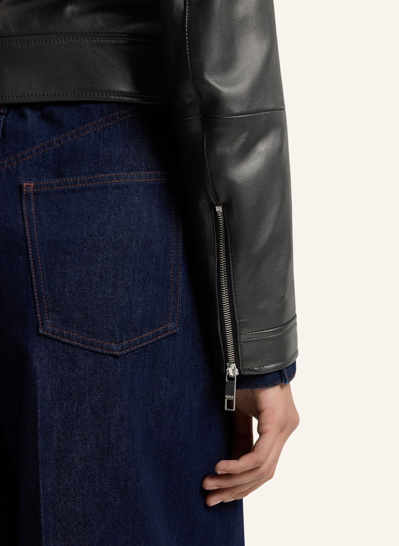 BOSS Lederjacke SATERA Regular Fit: SCHWARZ
