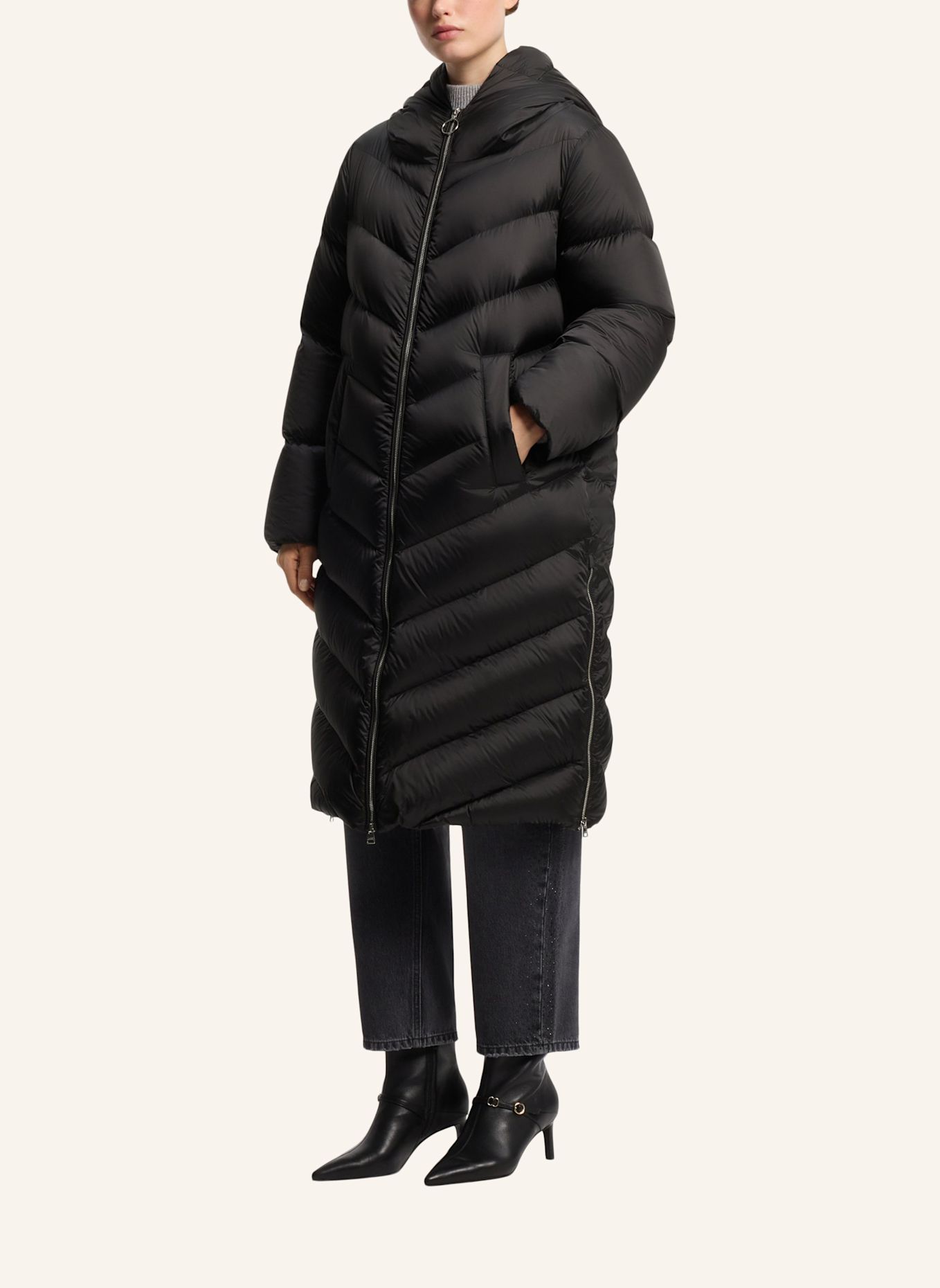 HUGO Daunenjacke FINI-4 Relaxed Fit: SCHWARZ