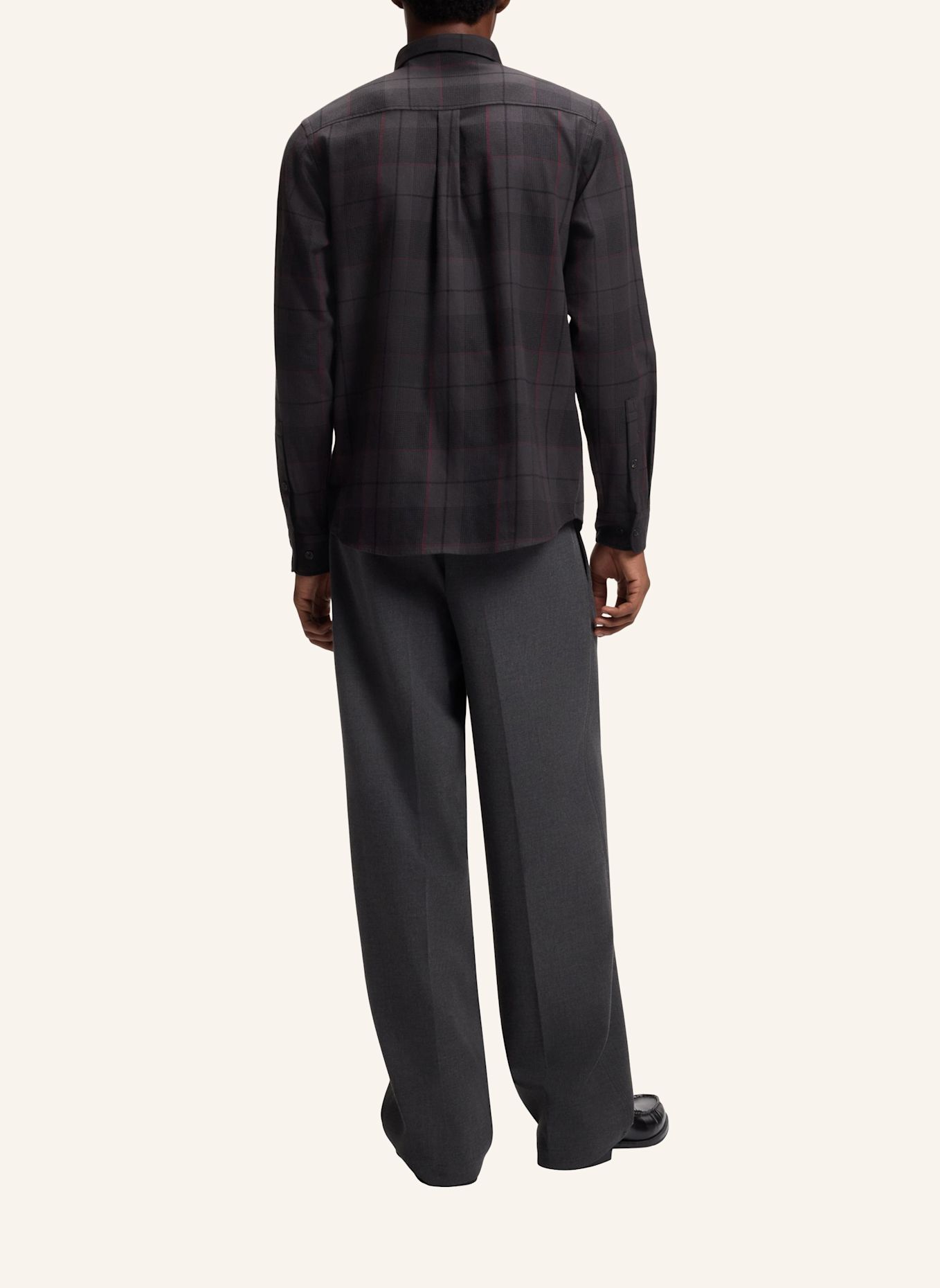 HUGO Hemd EGRIN Relaxed Fit: BRAUN