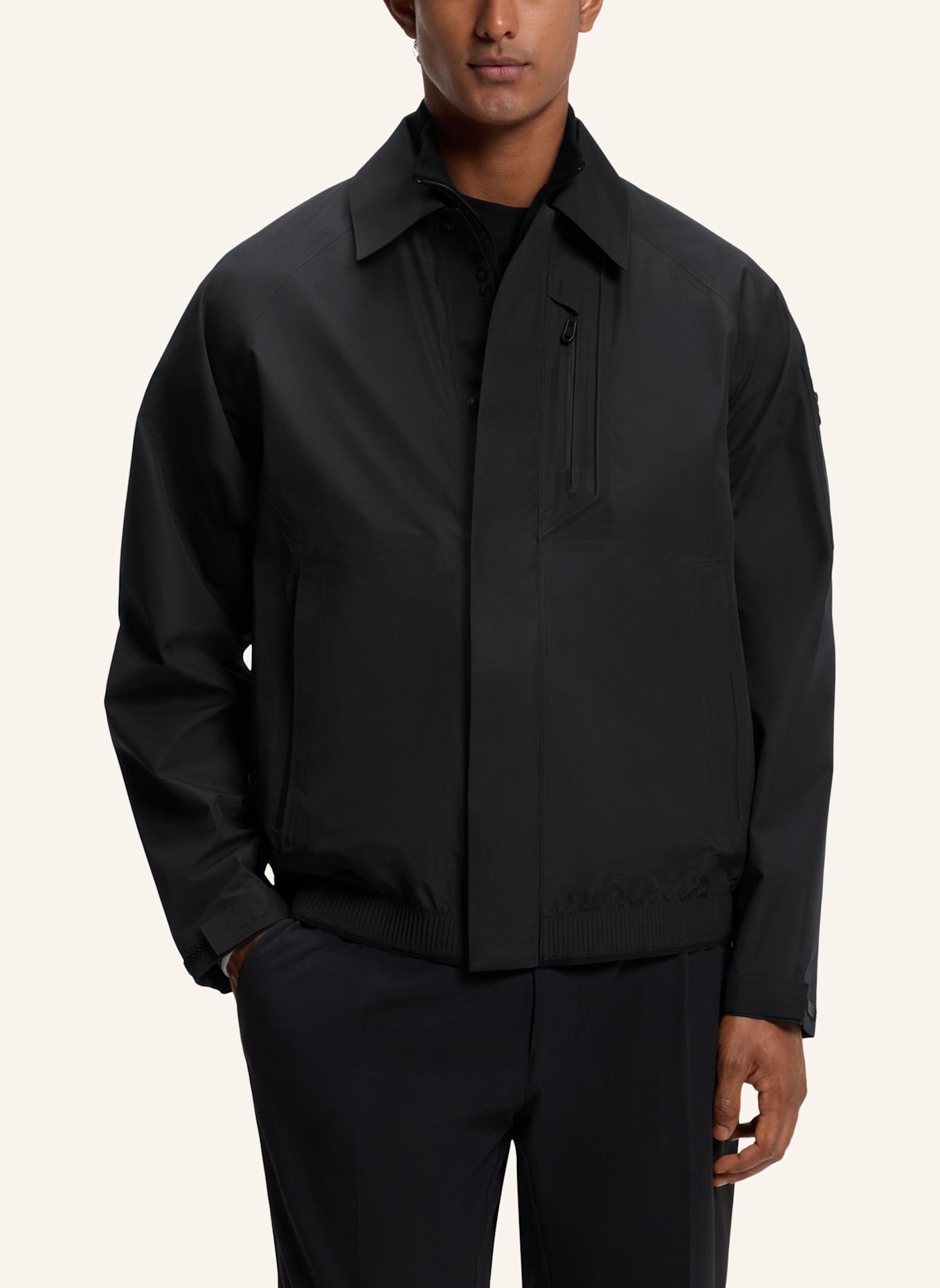 BOSS Jacke OW_VISIT COACH JT Regular Fit: SCHWARZ