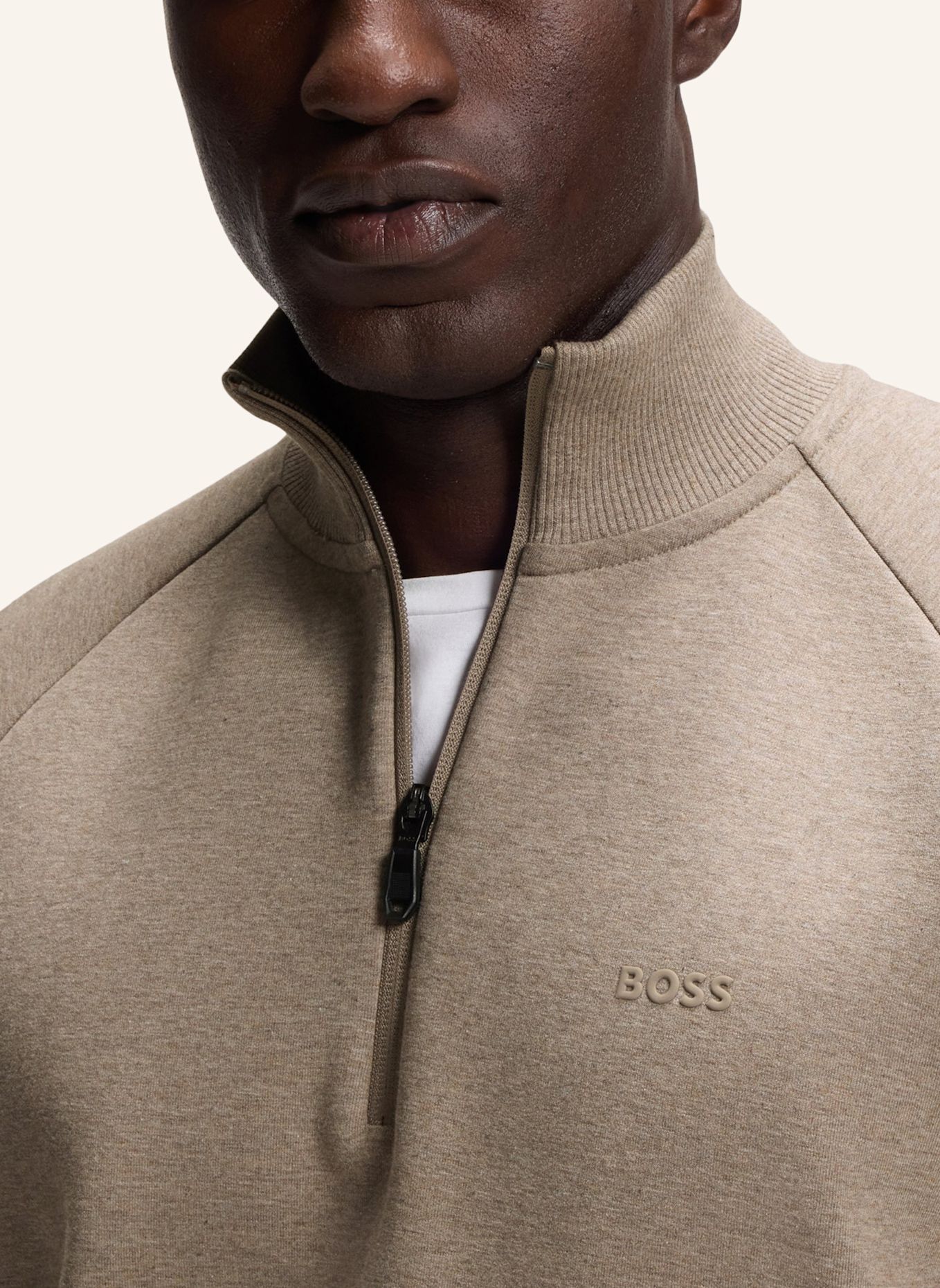 BOSS Sweatshirt SWEAT Regular Fit: HELLBRAUN