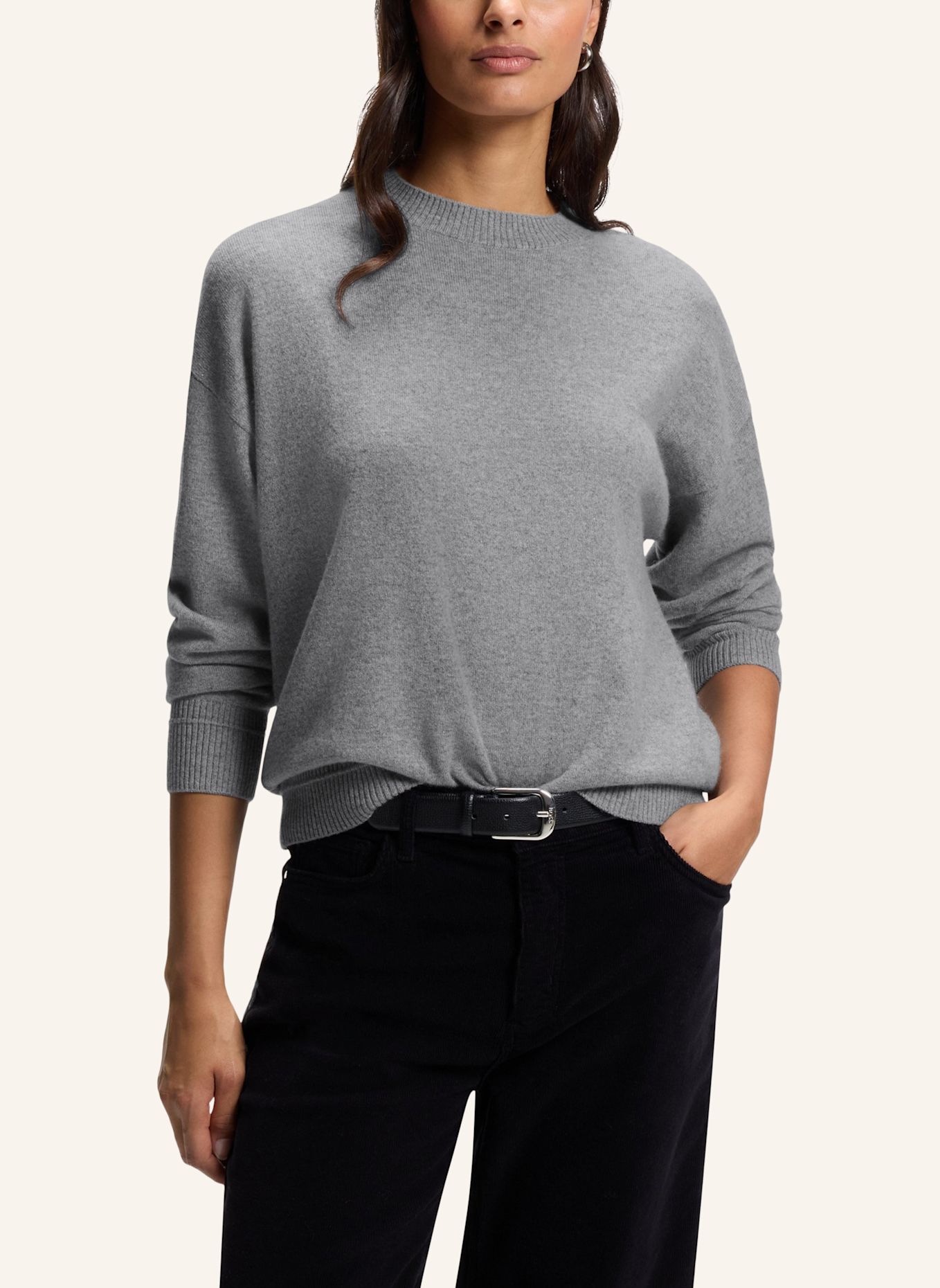 BOSS Pullover FIALKA: GRAU