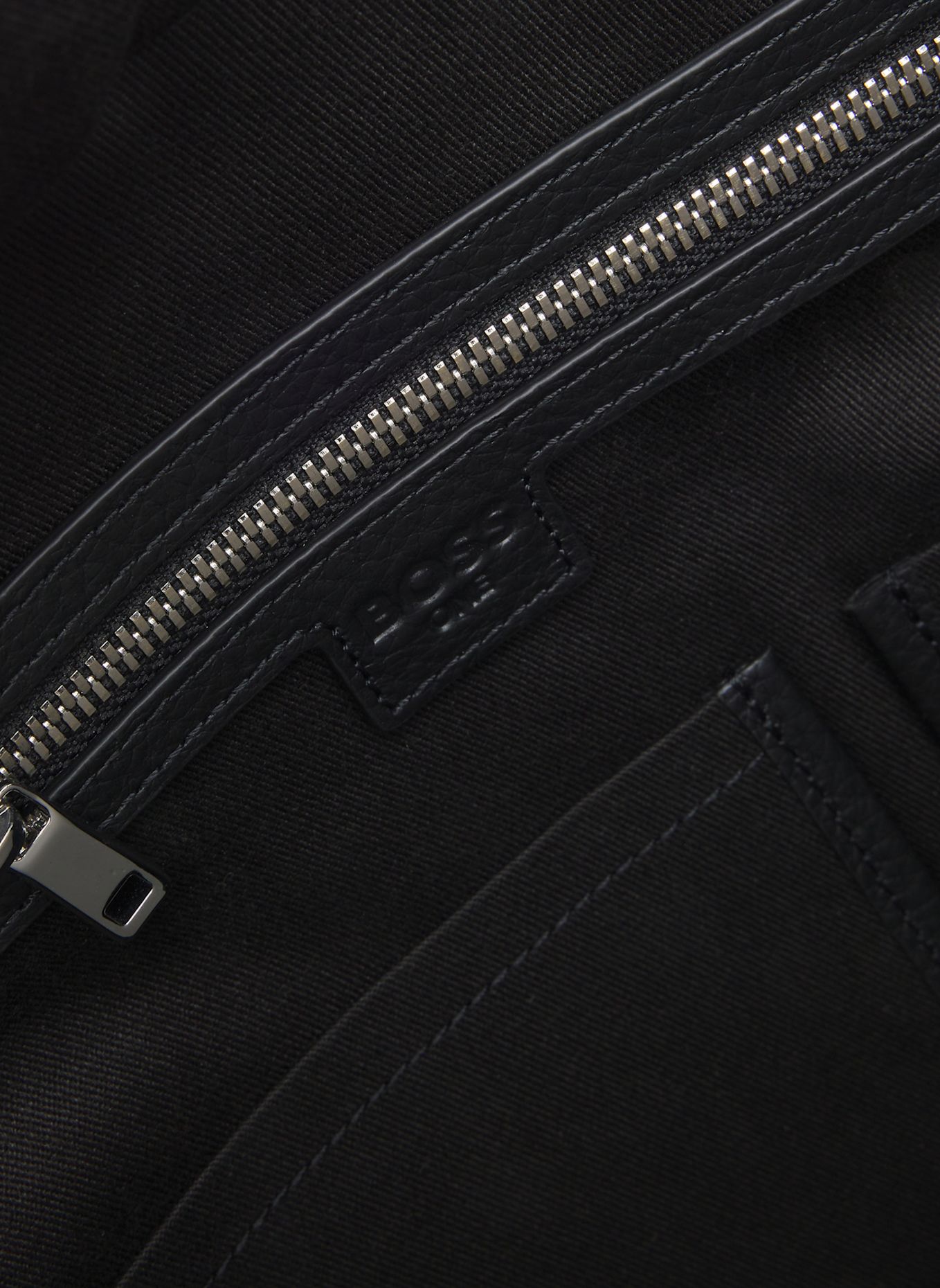 BOSS Tasche MADISON-B1_HOLDALL: SCHWARZ