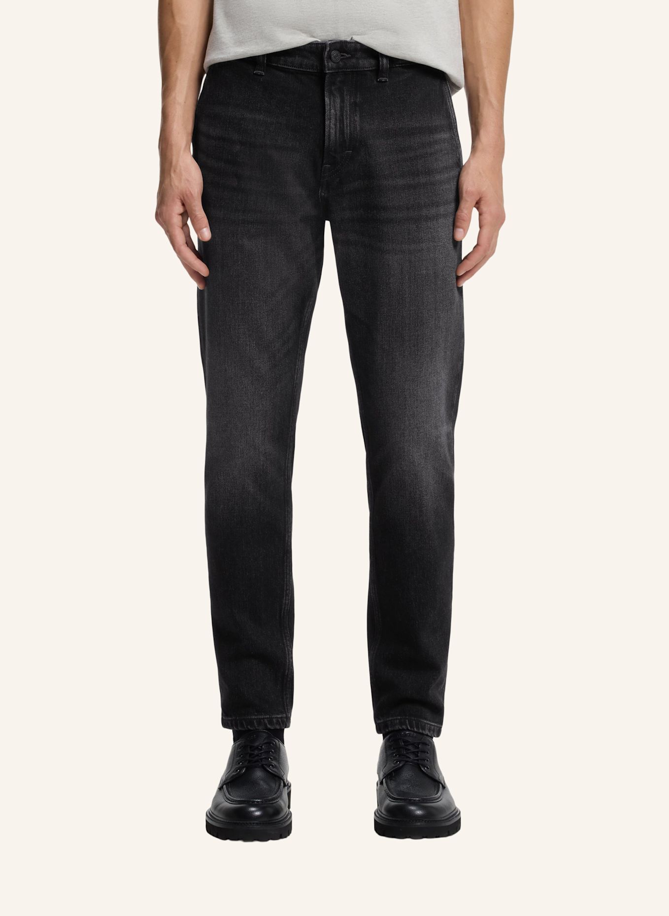 BOSS Jeans ONYX-5 BO Tapered Fit: SCHWARZ