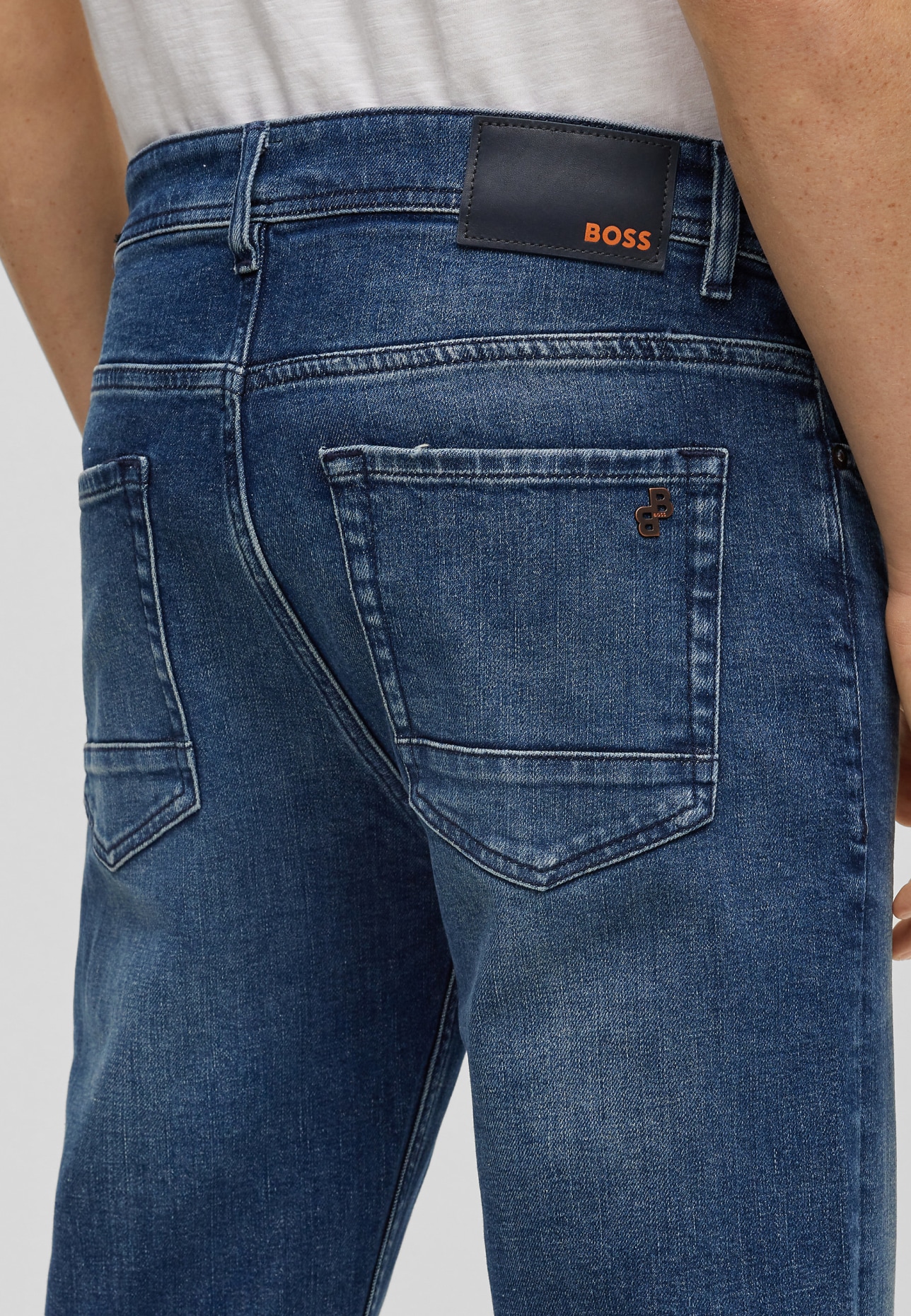 BOSS Jeans TABER ZIP BC-C Tapered Fit, Farbe: BLAU (Bild 4)