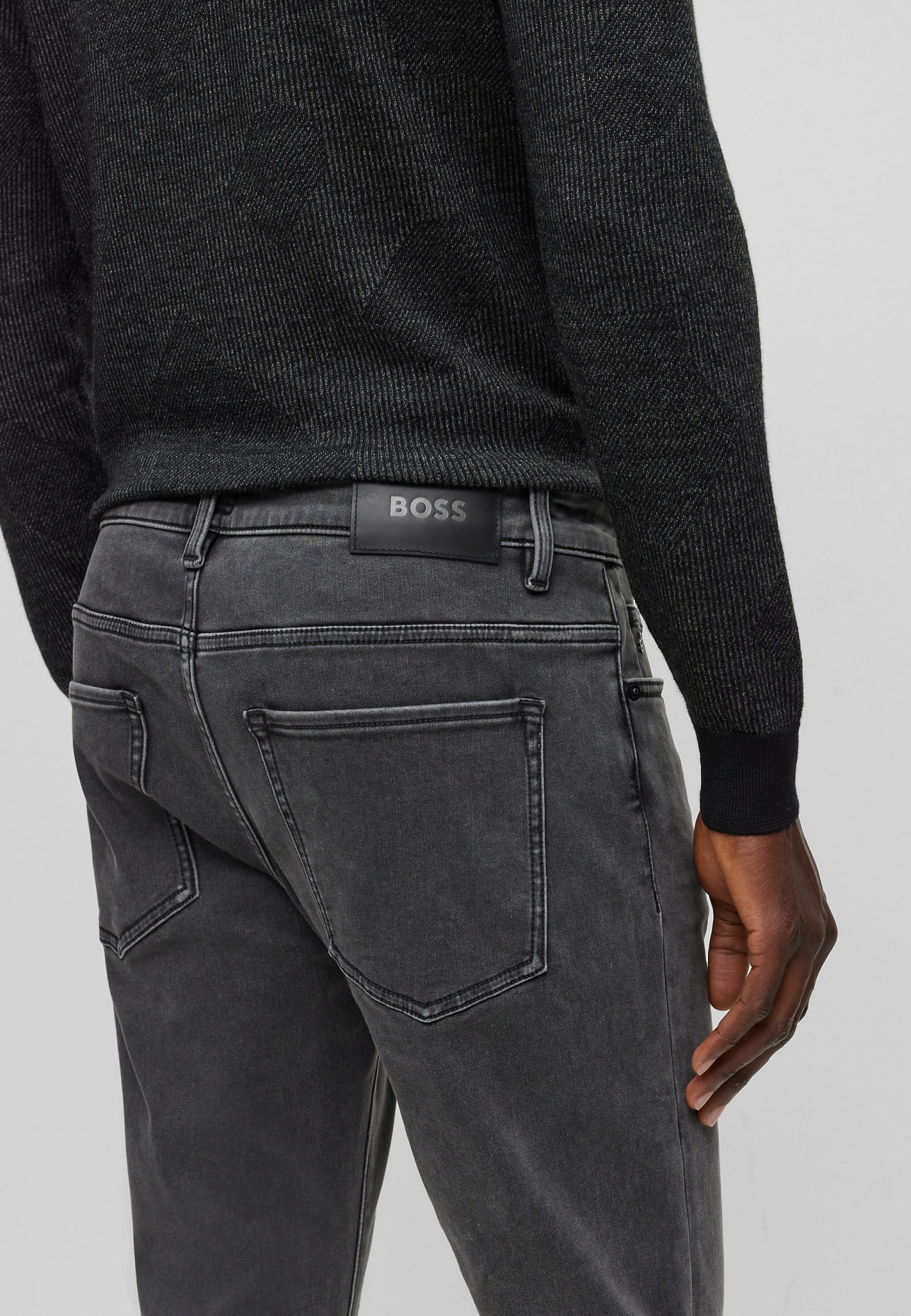 BOSS Jeans DELAWARE3-1 Slim Fit, Farbe: DUNKELGRAU (Bild 4)