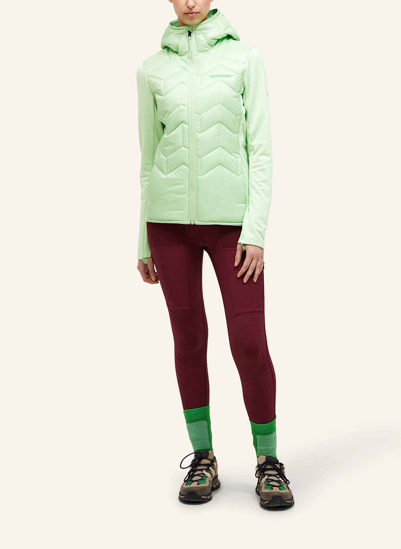 Peak Performance Hybrid-Steppjacke ELEVATE LINER: HELLGRÜN