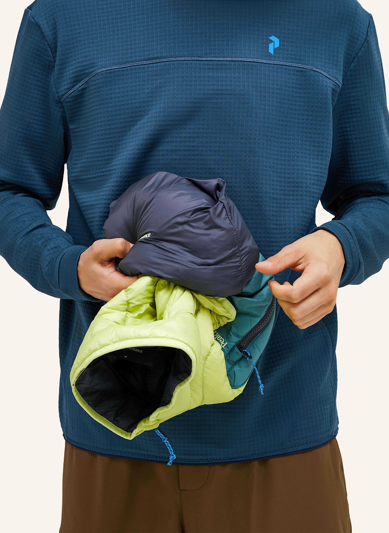 Peak Performance Daunenweste UTILITY HELIUM: GRÜN