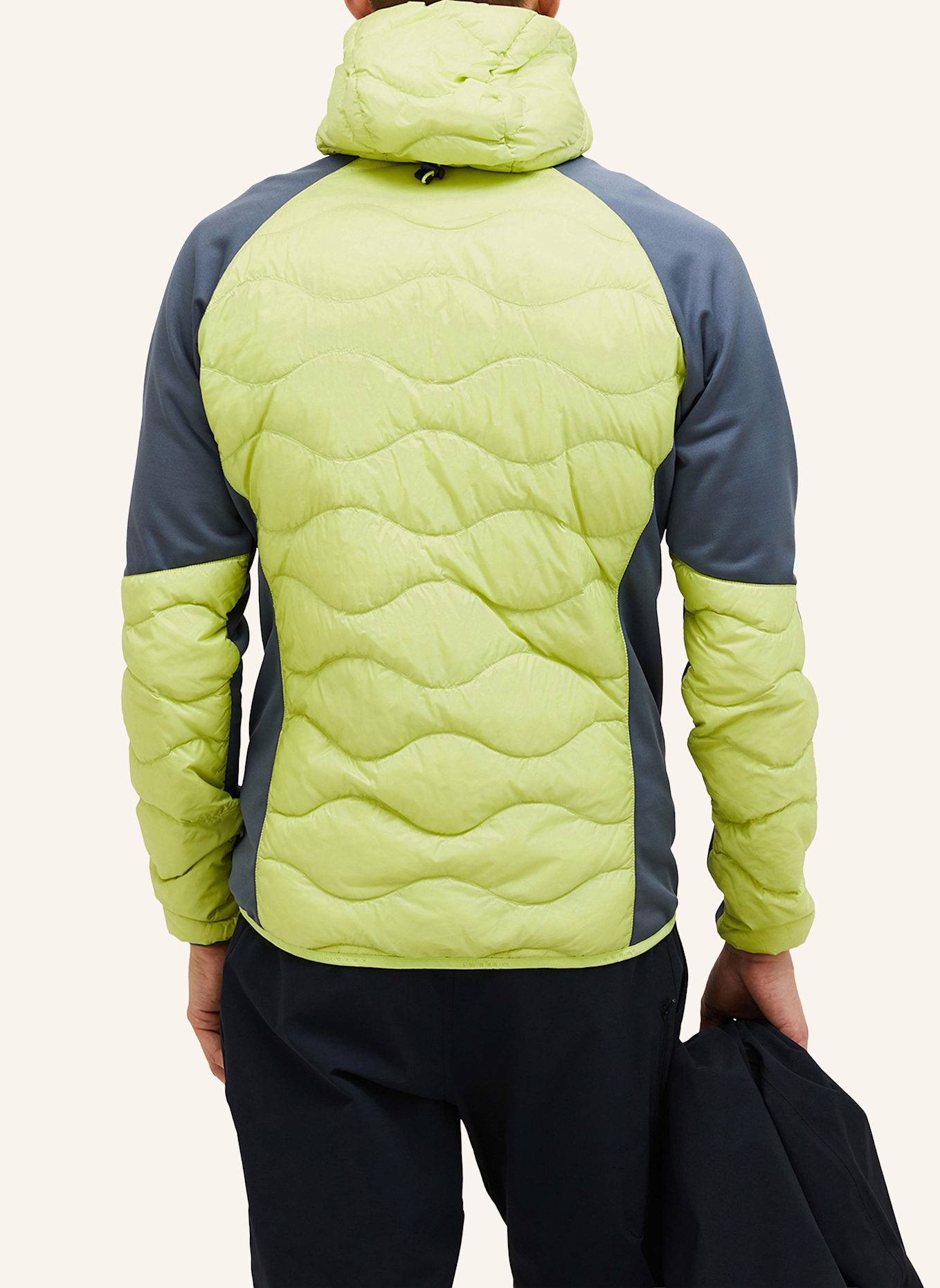 Peak Performance Hybrid-Daunenjacke HELIUM HOODED: GRÜN