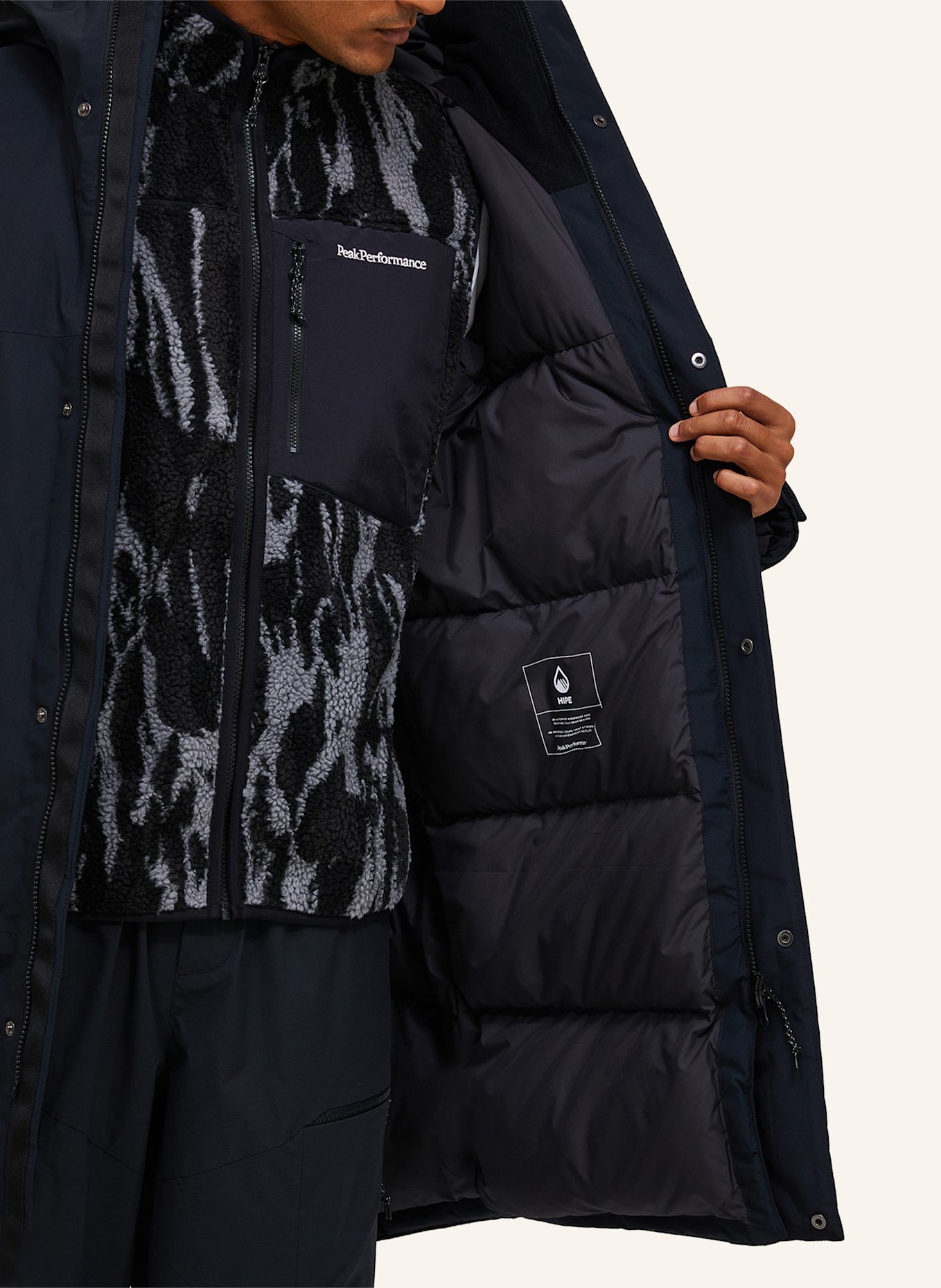 Peak Performance Daunenmantel: SCHWARZ