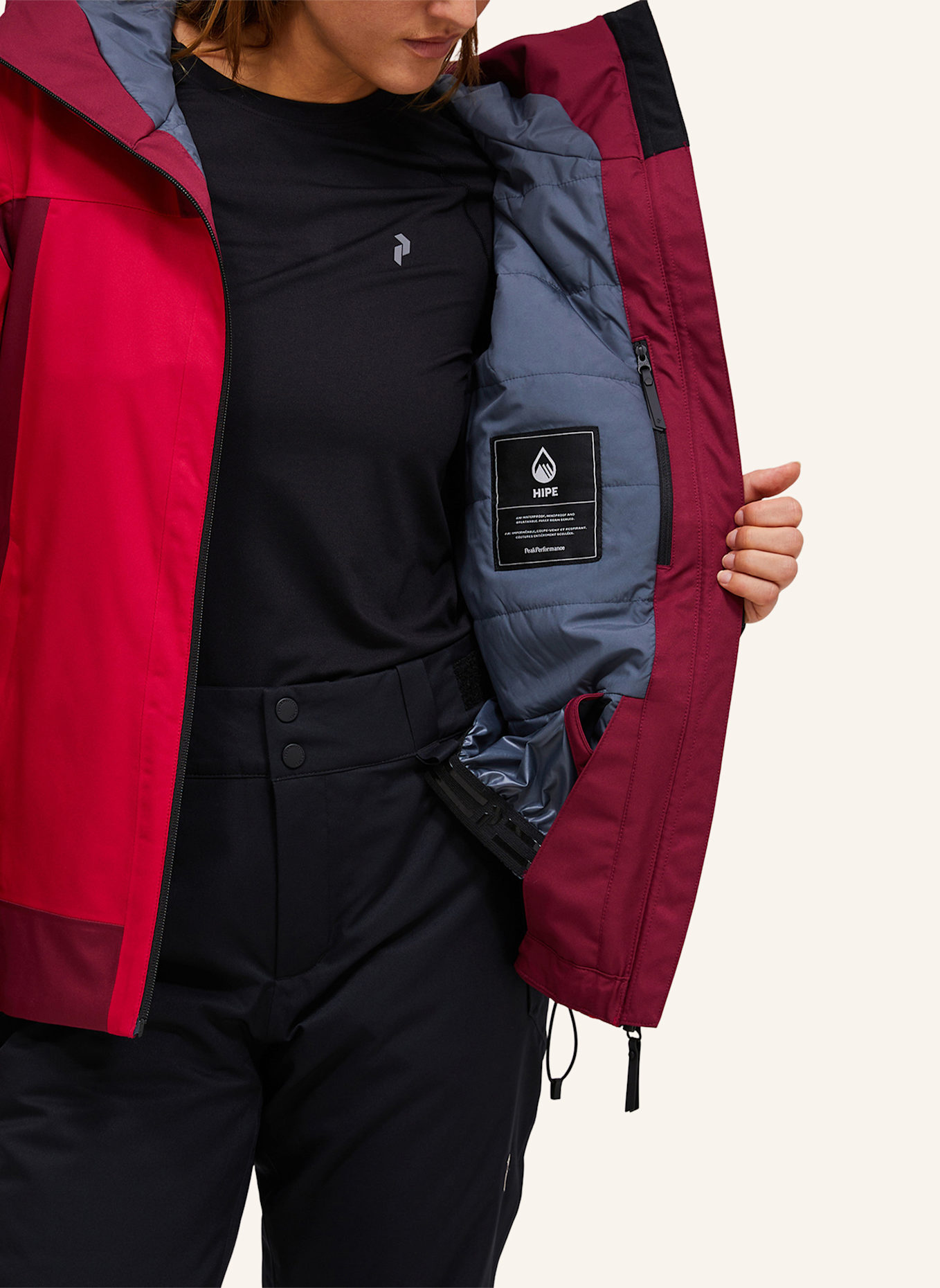 Peak Performance Skijacke: ROT