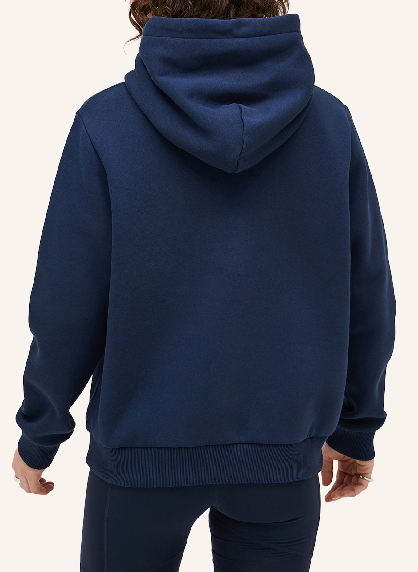 Peak Performance Hoodie: DUNKELBLAU