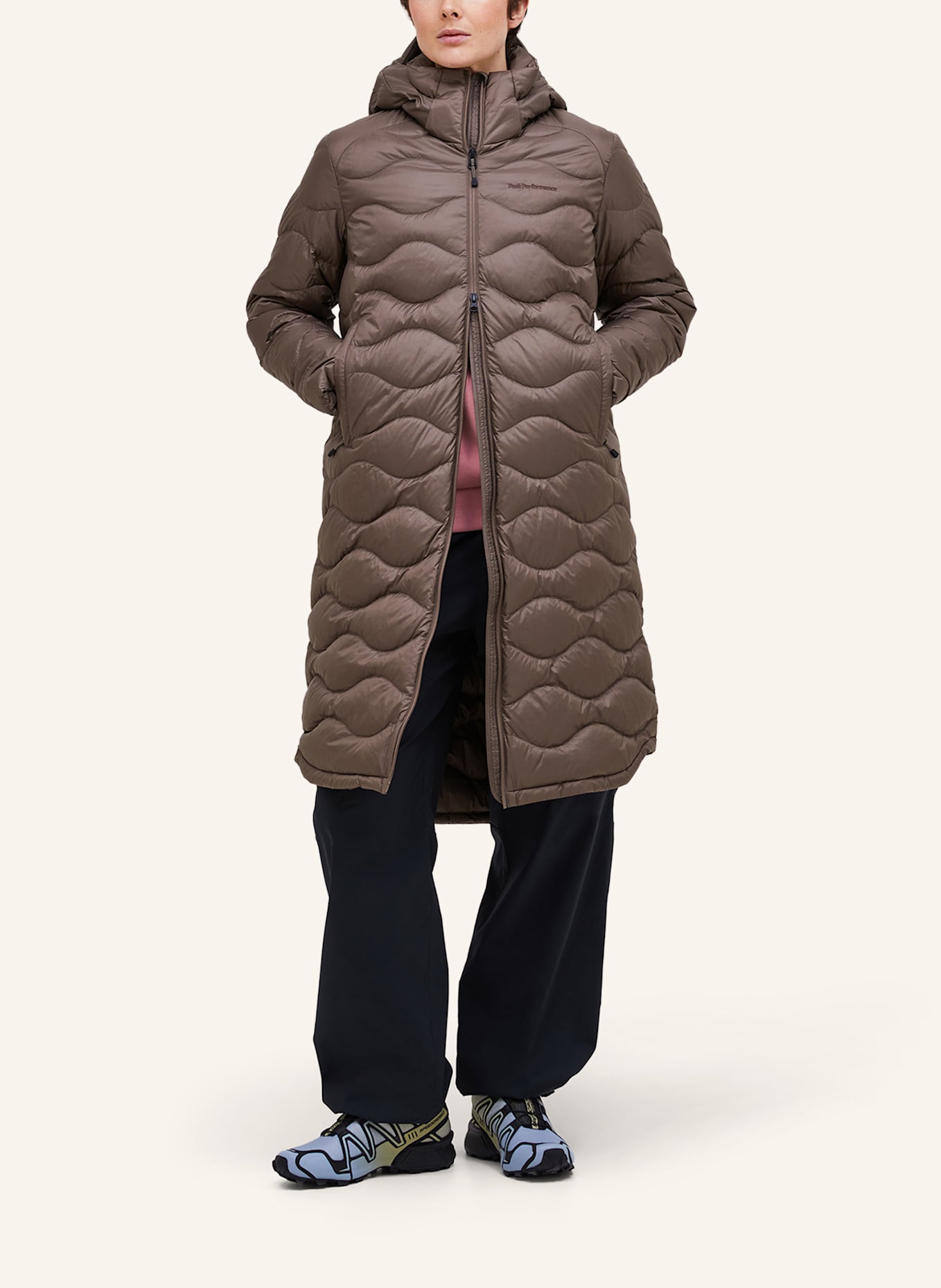 Peak Performance Lightweight-Daunenmantel HELIUM: TAUPE
