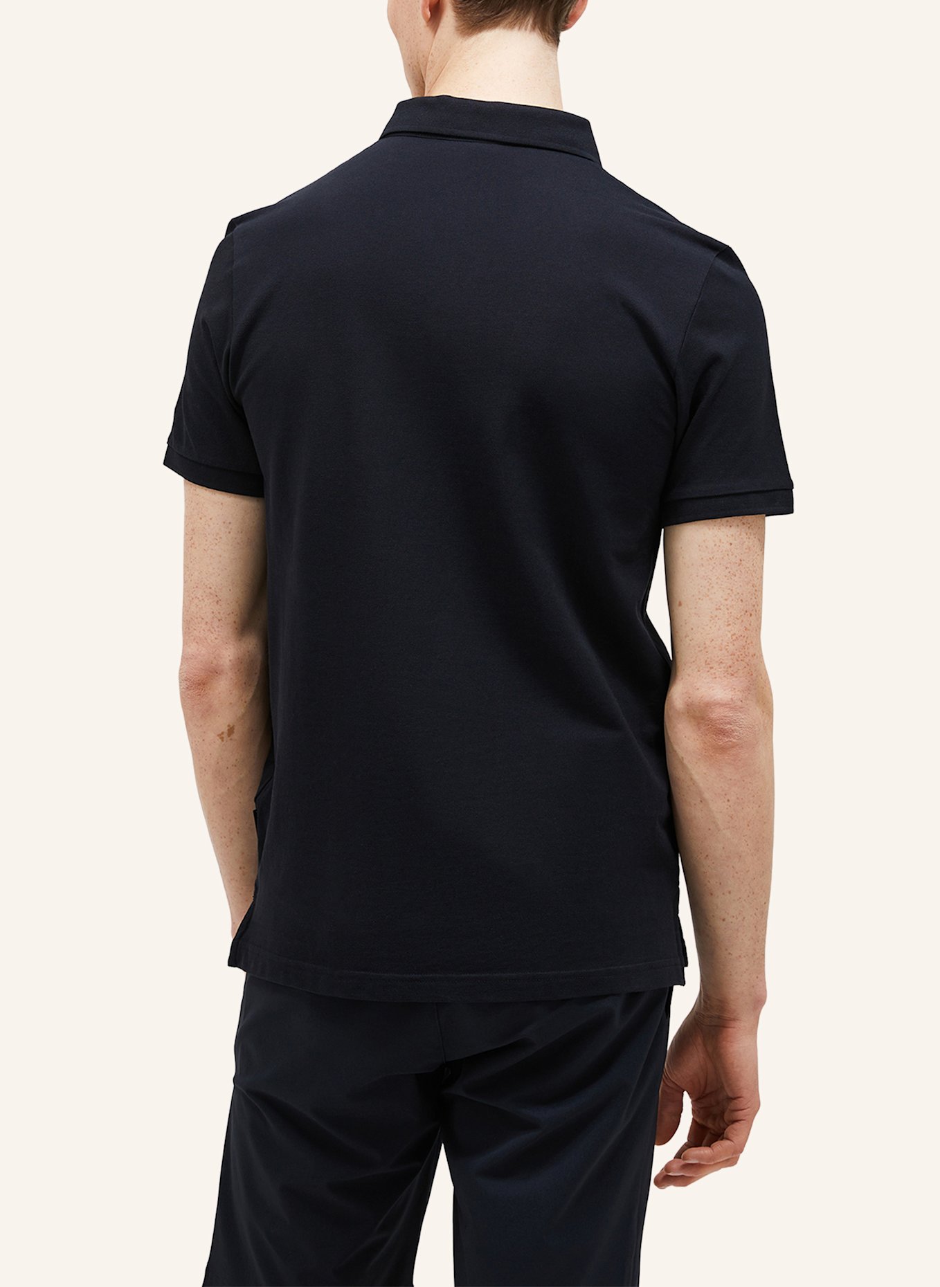 Peak Performance Poloshirt: SCHWARZ