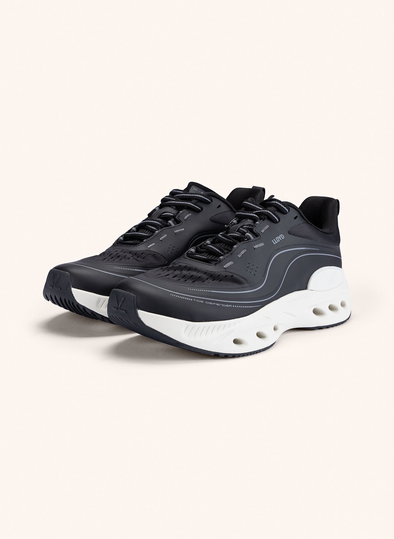 LLOYD Sneaker: SCHWARZ