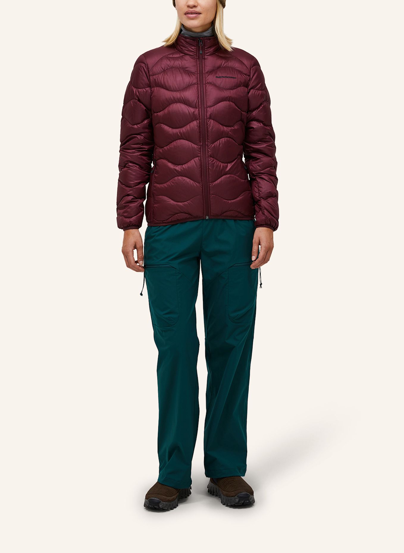 Peak Performance Daunenjacke HELIUM: DUNKELROT