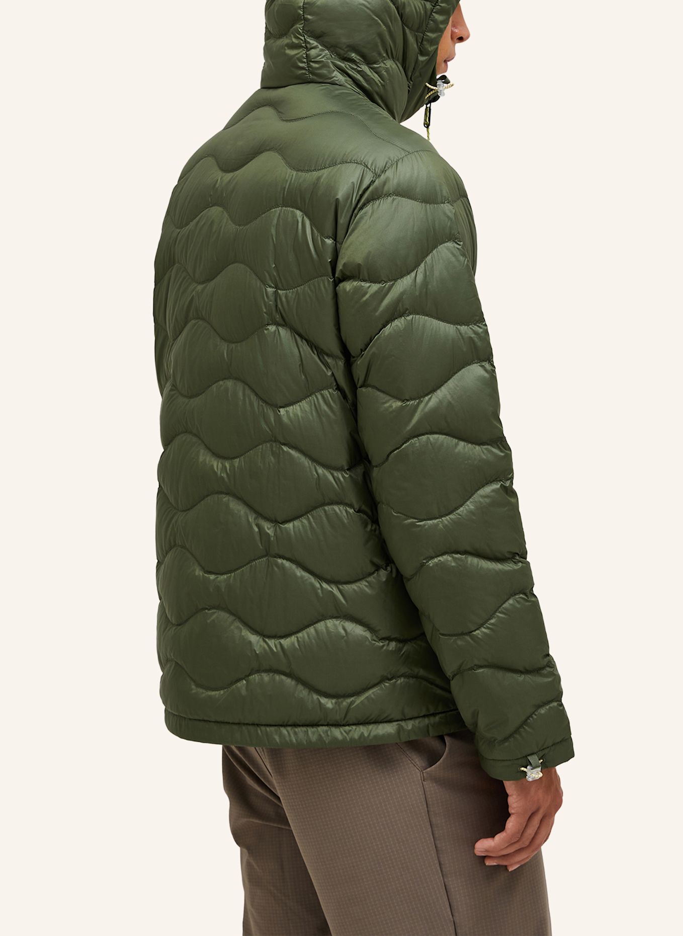 Peak Performance Lightweight-Daunenjacke HELIUM UTILITY: OLIV