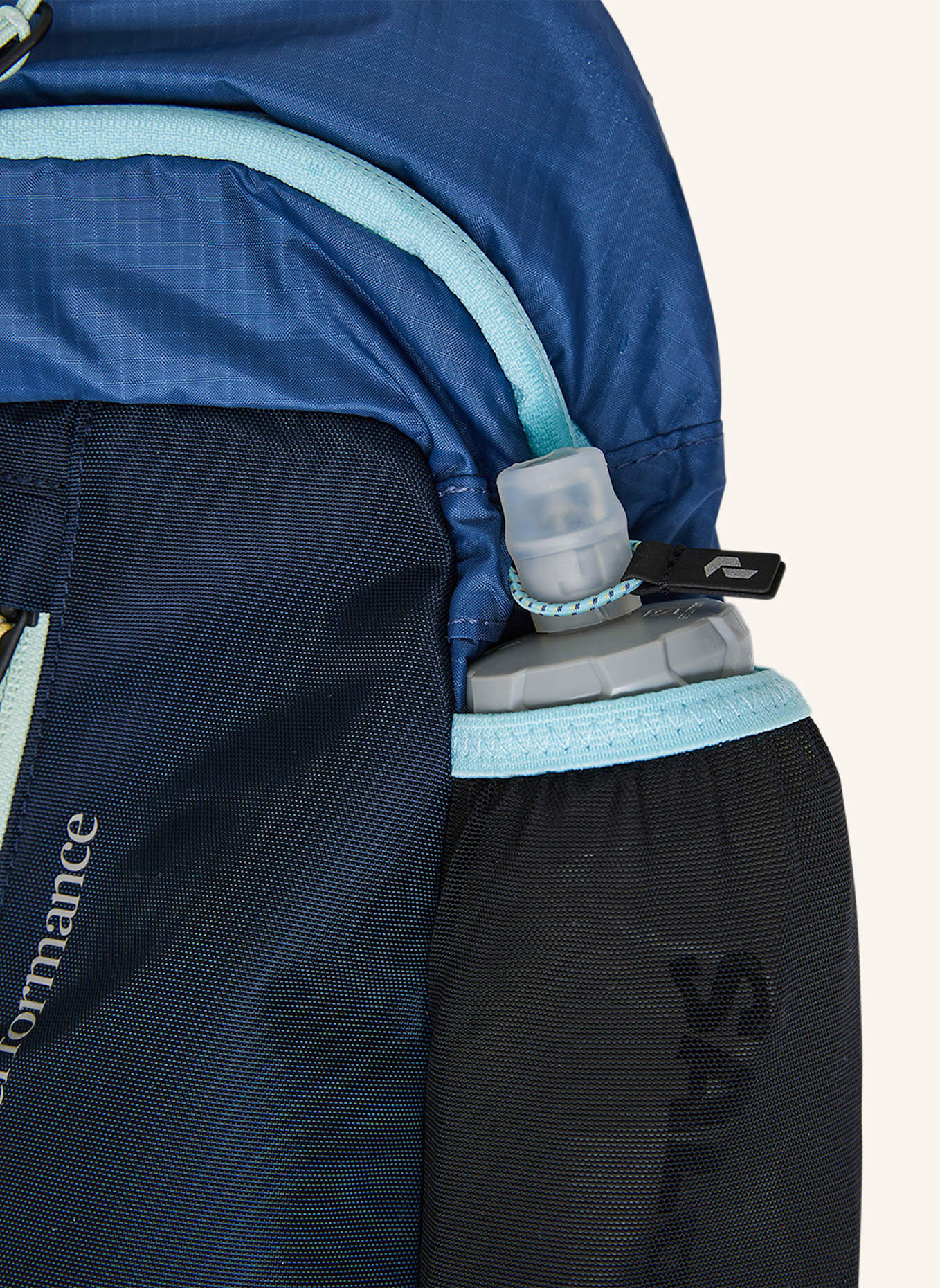 Peak Performance Umhängetasche 4,5 l: DUNKELBLAU