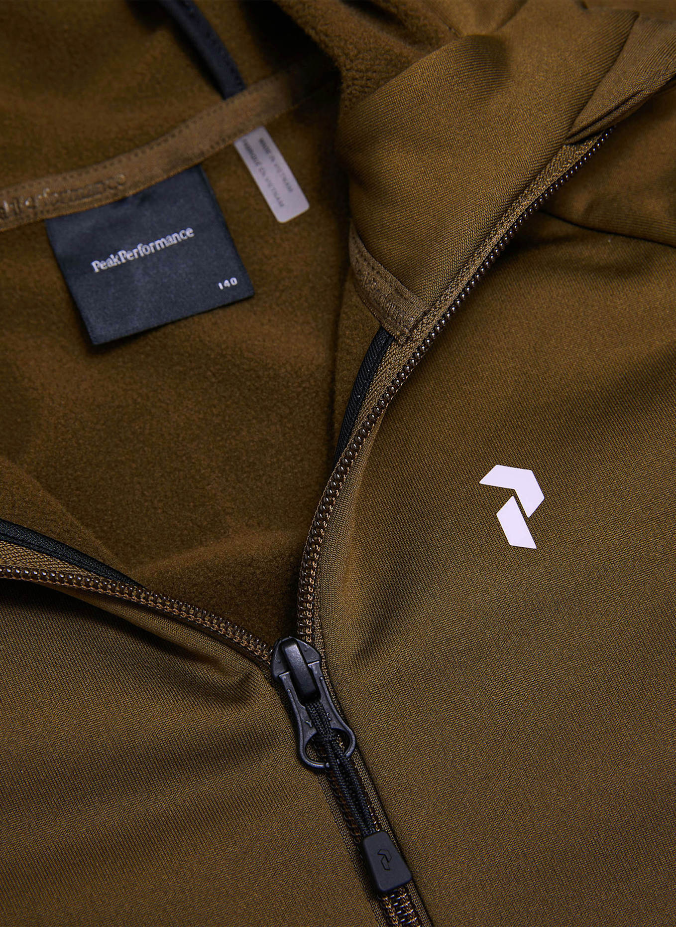 Peak Performance Jr Rider Essentials Midlayer Zip Hood Fleecejacke: KHAKI