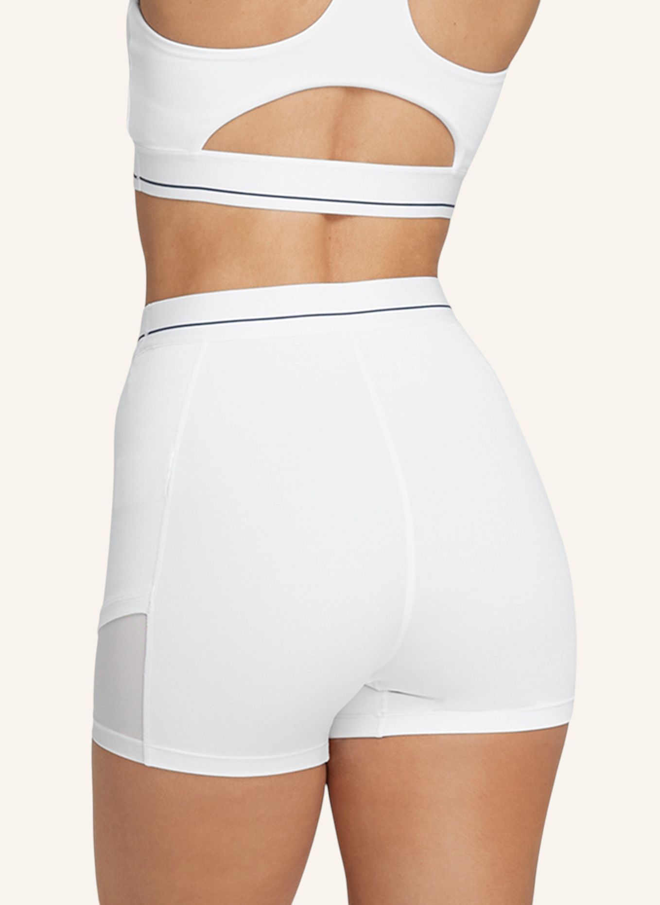 Wilson Sportshorts W TENNIS BALL SHORT: WEISS