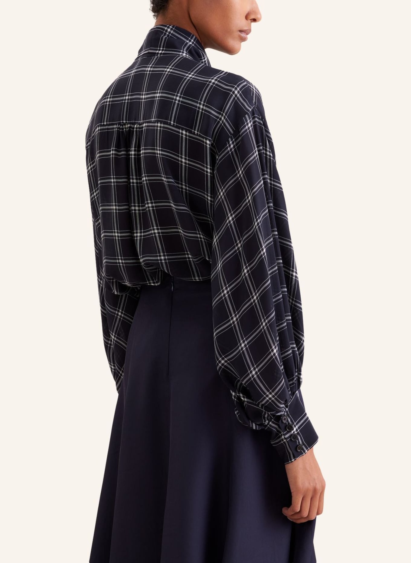 seidensticker Blouse on display: DARK BLUE