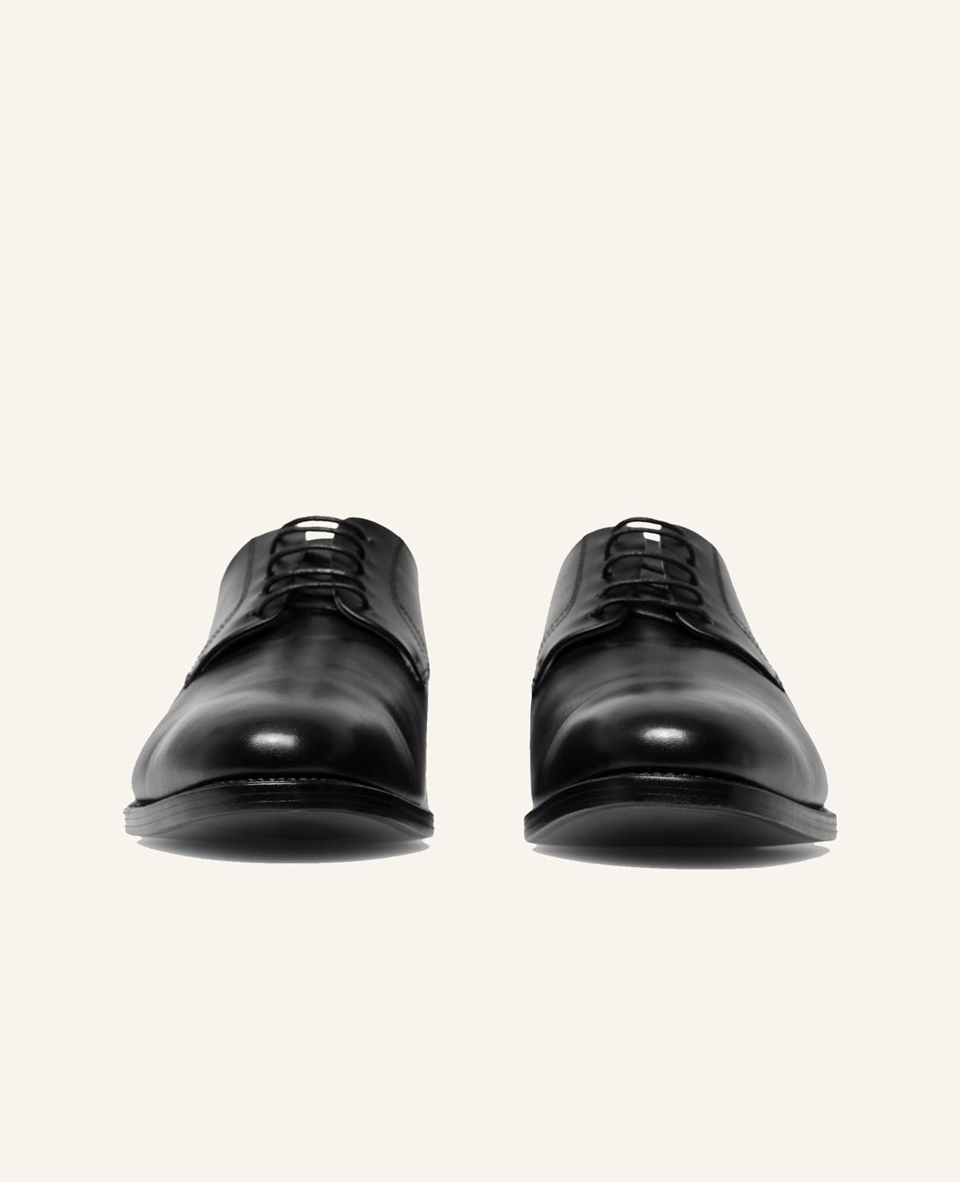 Henry Stevens Schnürer MARSHALL PD: SCHWARZ