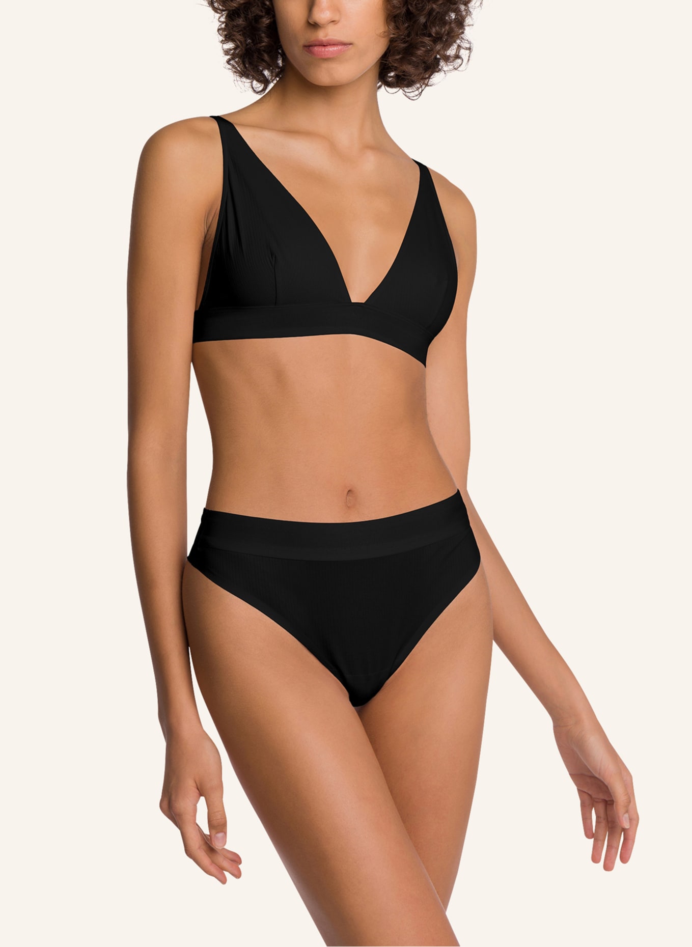 Wolford String BEAUTY COTTON: SCHWARZ