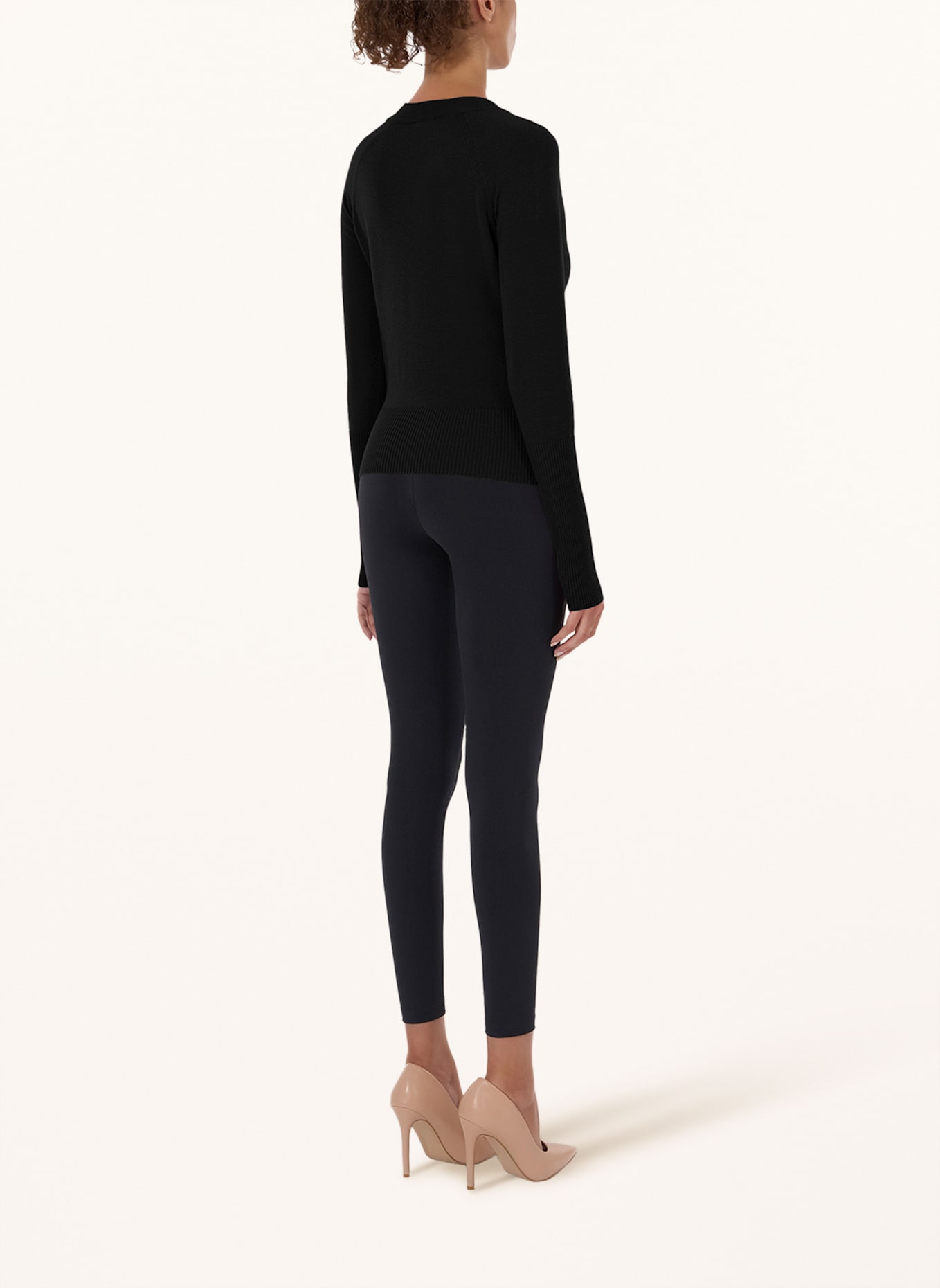 Wolford Wolford Top Long Sleeves Luxe Merino Top Long Sleeves: SCHWARZ