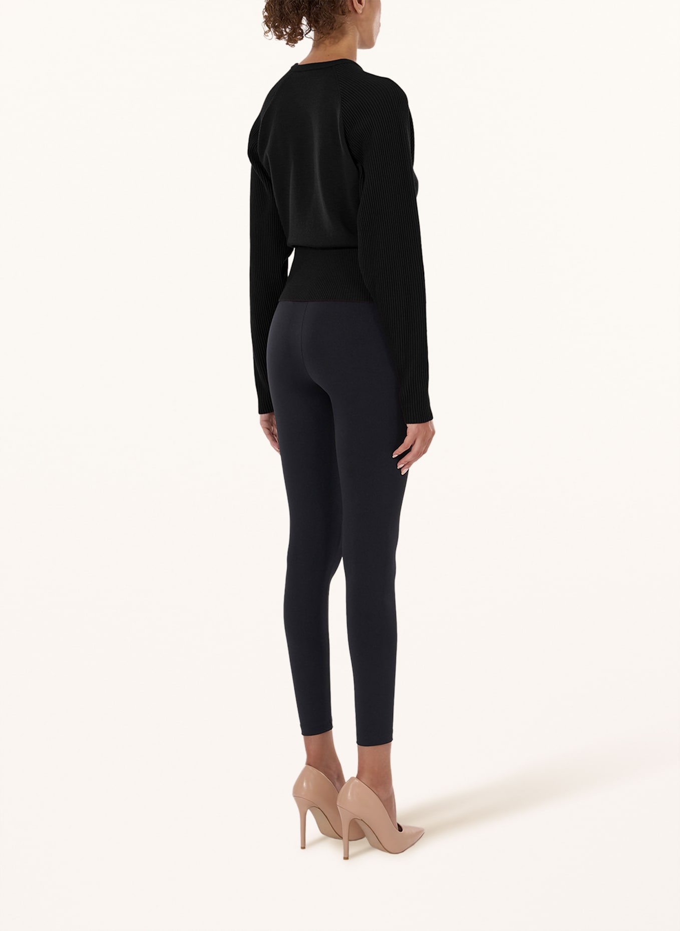 Wolford Wolford Cardigan Luxe Merino Cardigan: SCHWARZ