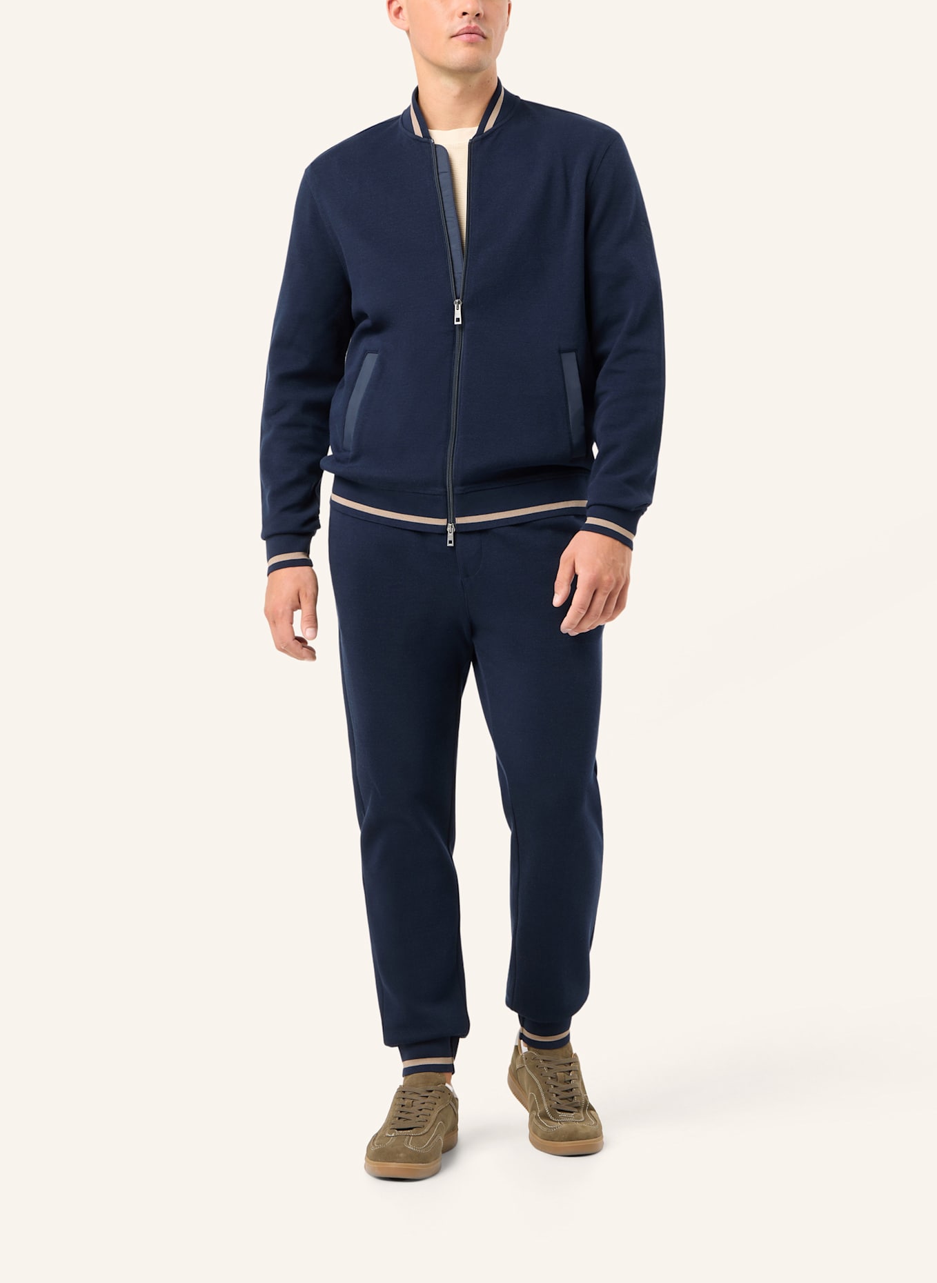 MAERZ MUENCHEN Sweatjacke 636801: BLAU