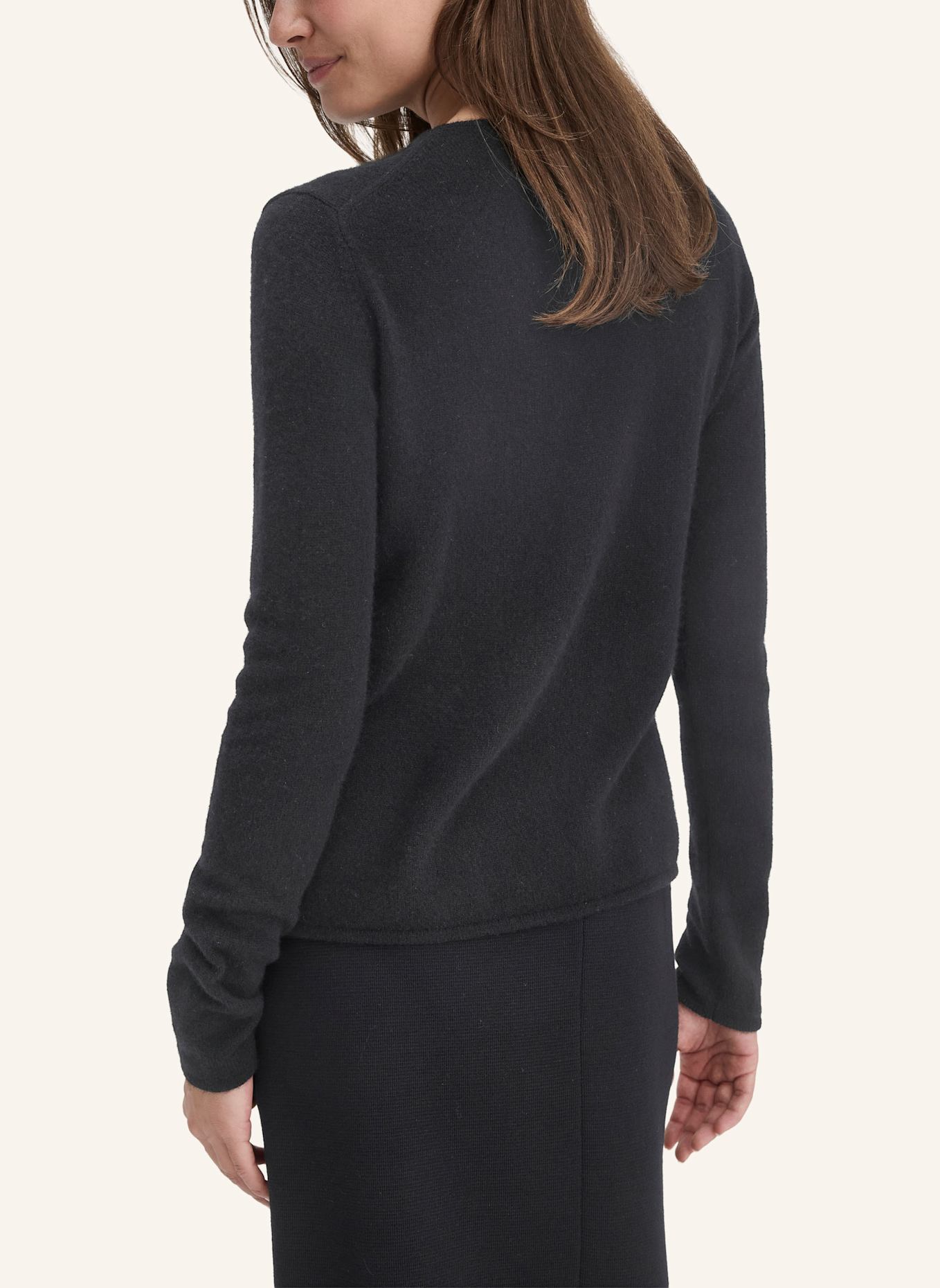 hessnatur Strick Pullover Regular: SCHWARZ