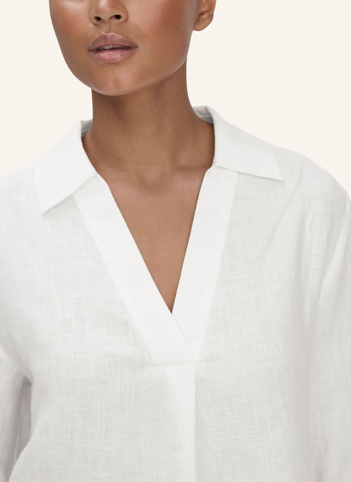 hessnatur Bluse: WEISS