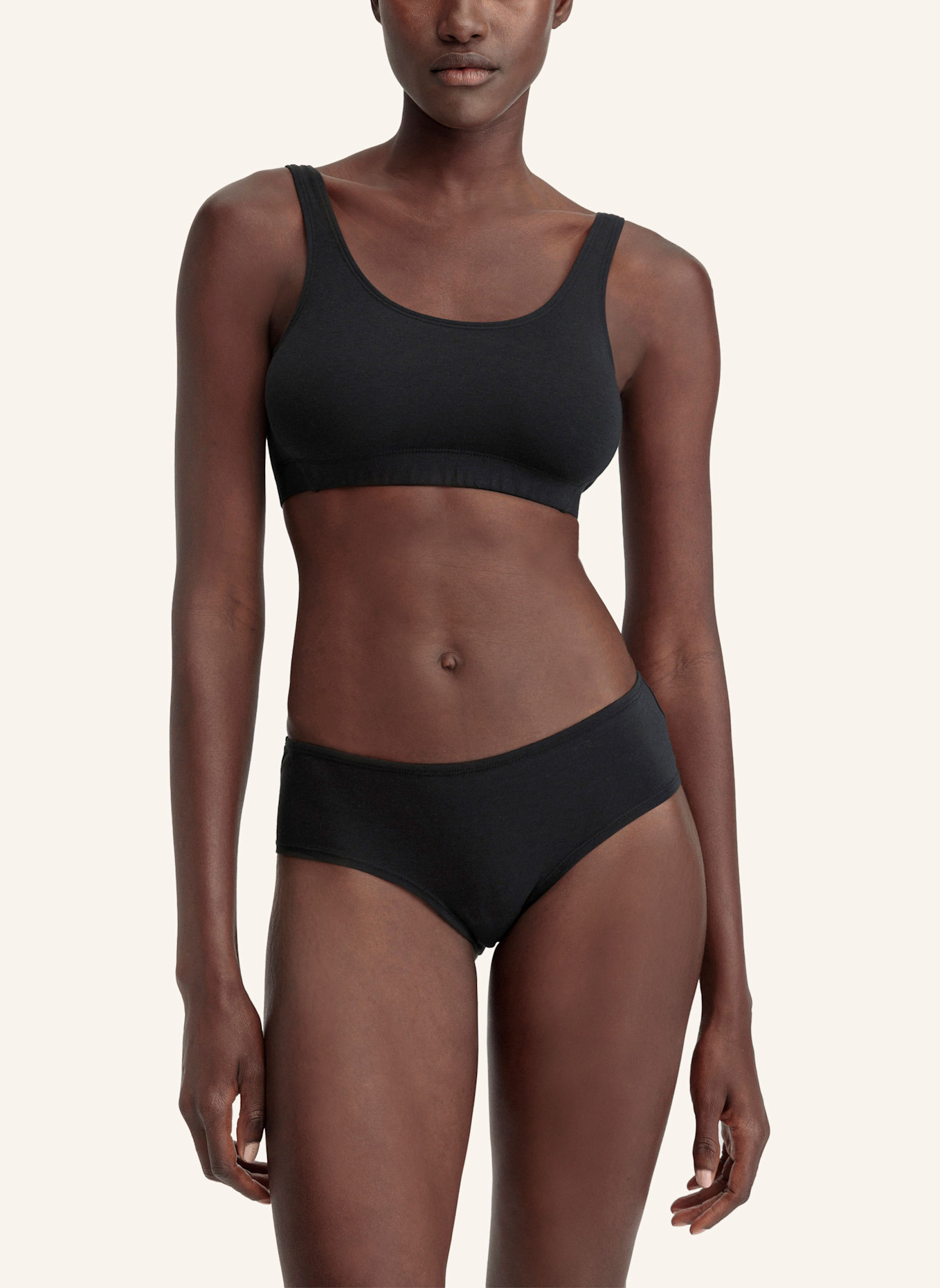 hessnatur Panty Regular Cut: SCHWARZ