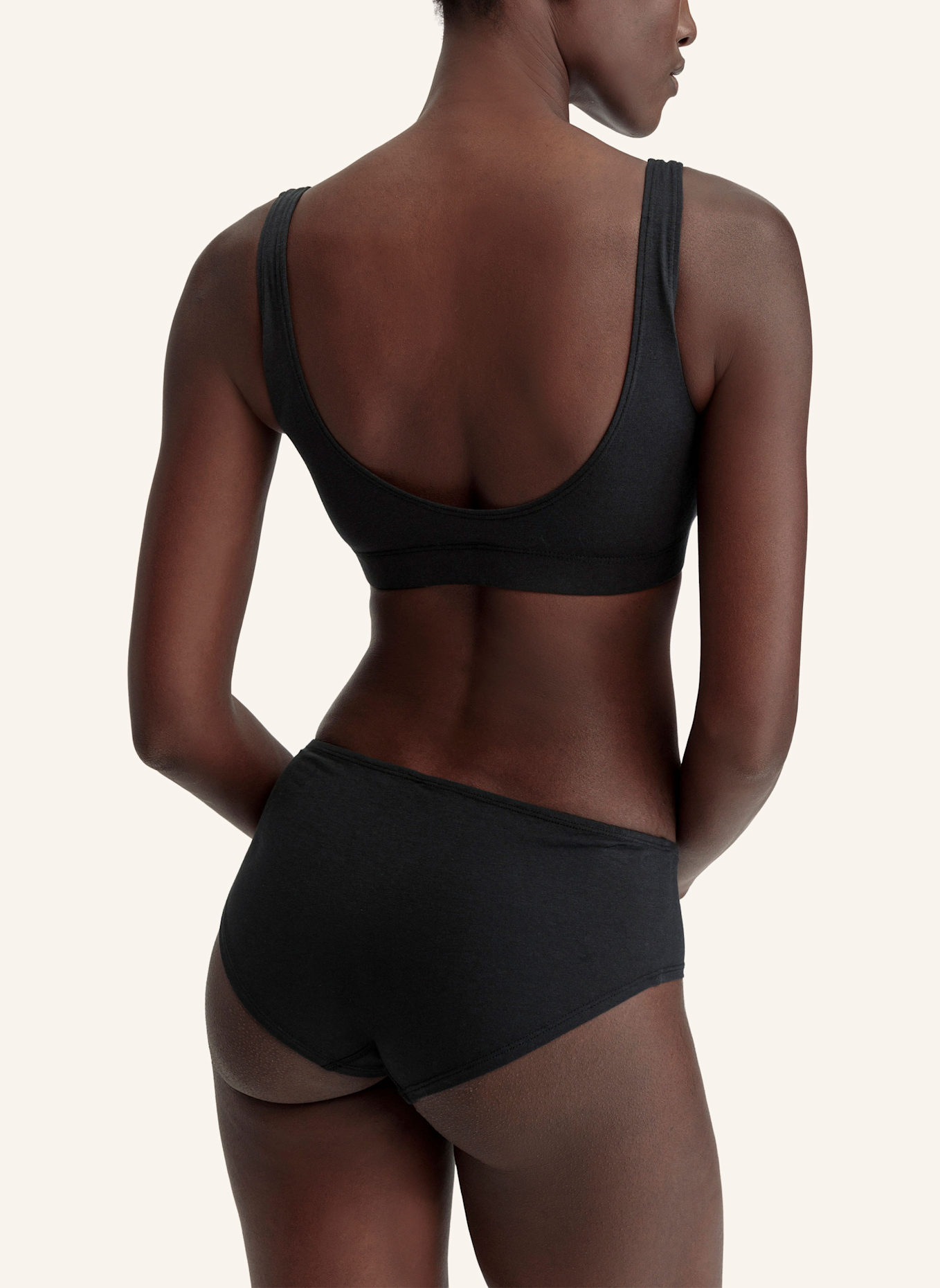 hessnatur Panty Regular Cut: SCHWARZ