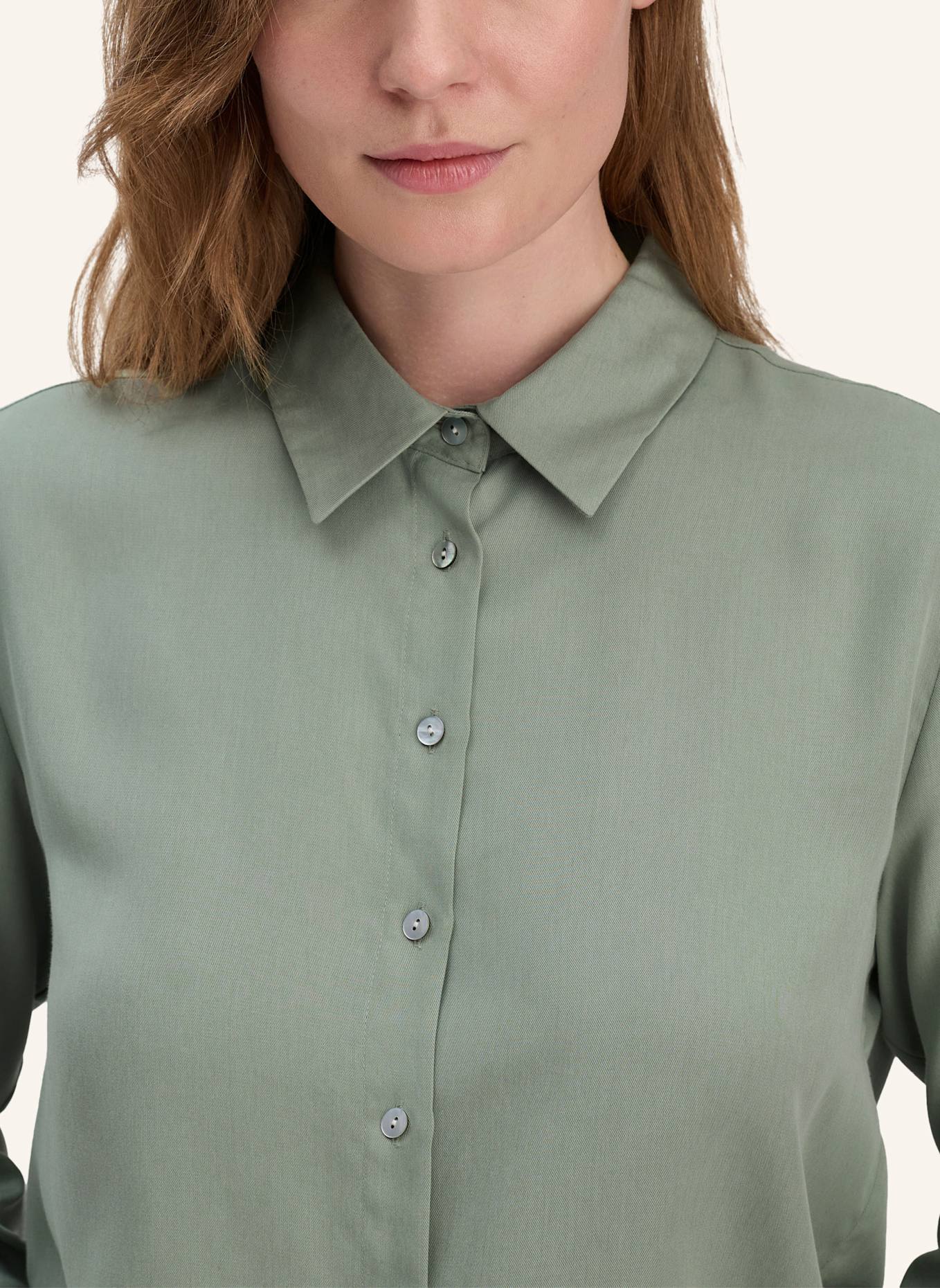 hessnatur Bluse: GRÜN