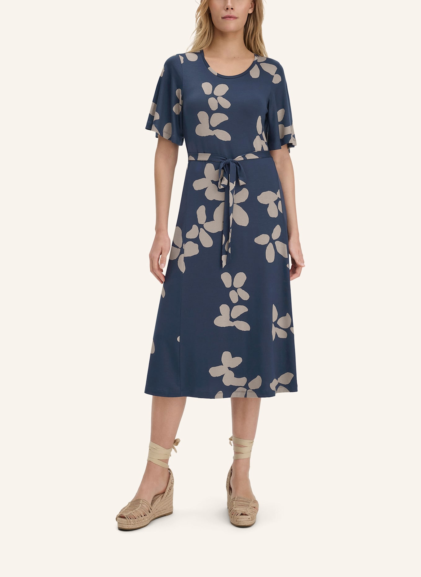 hessnatur Jersey Kleid: BLAU