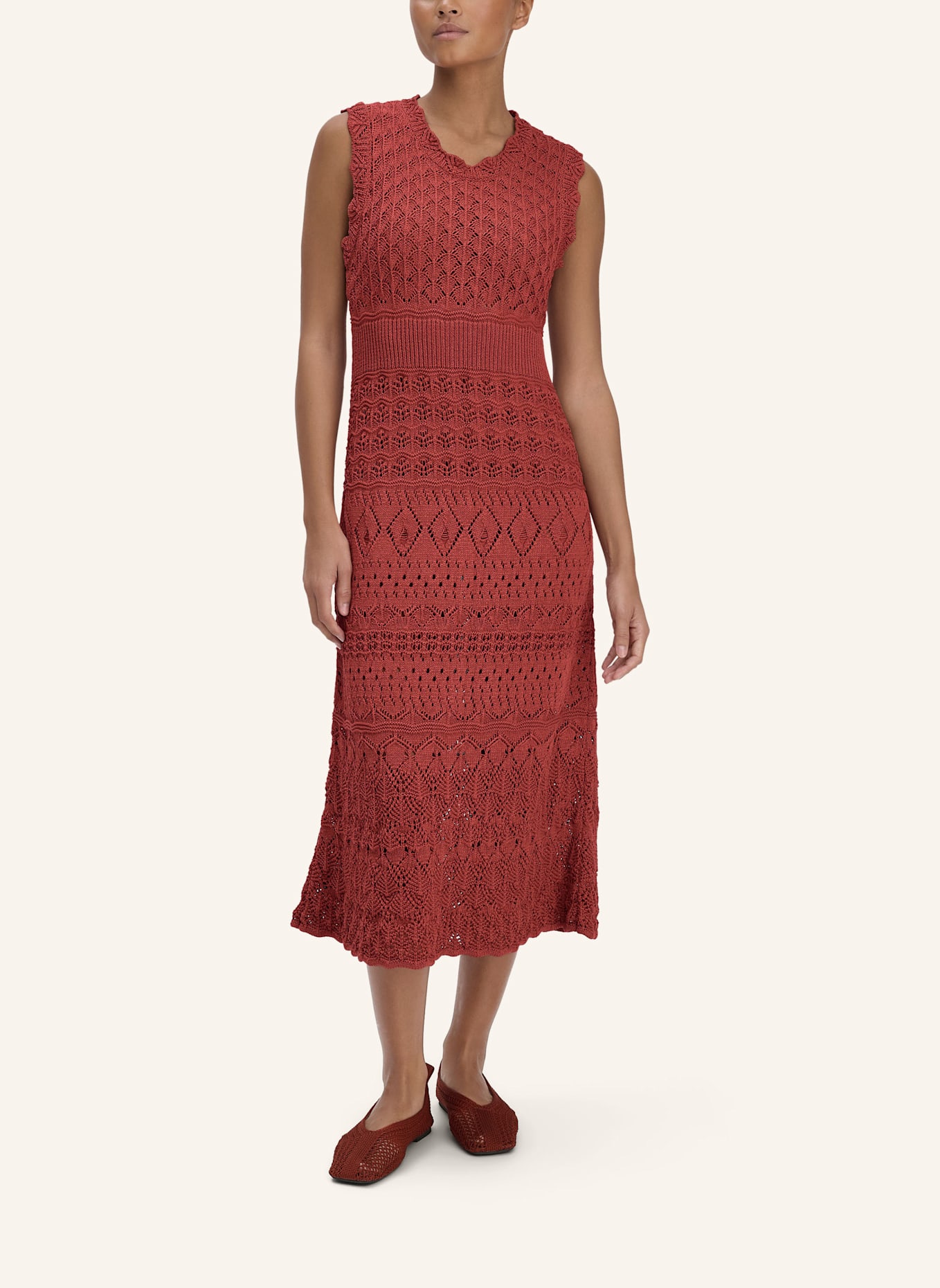 hessnatur Strick Kleid: BRAUN