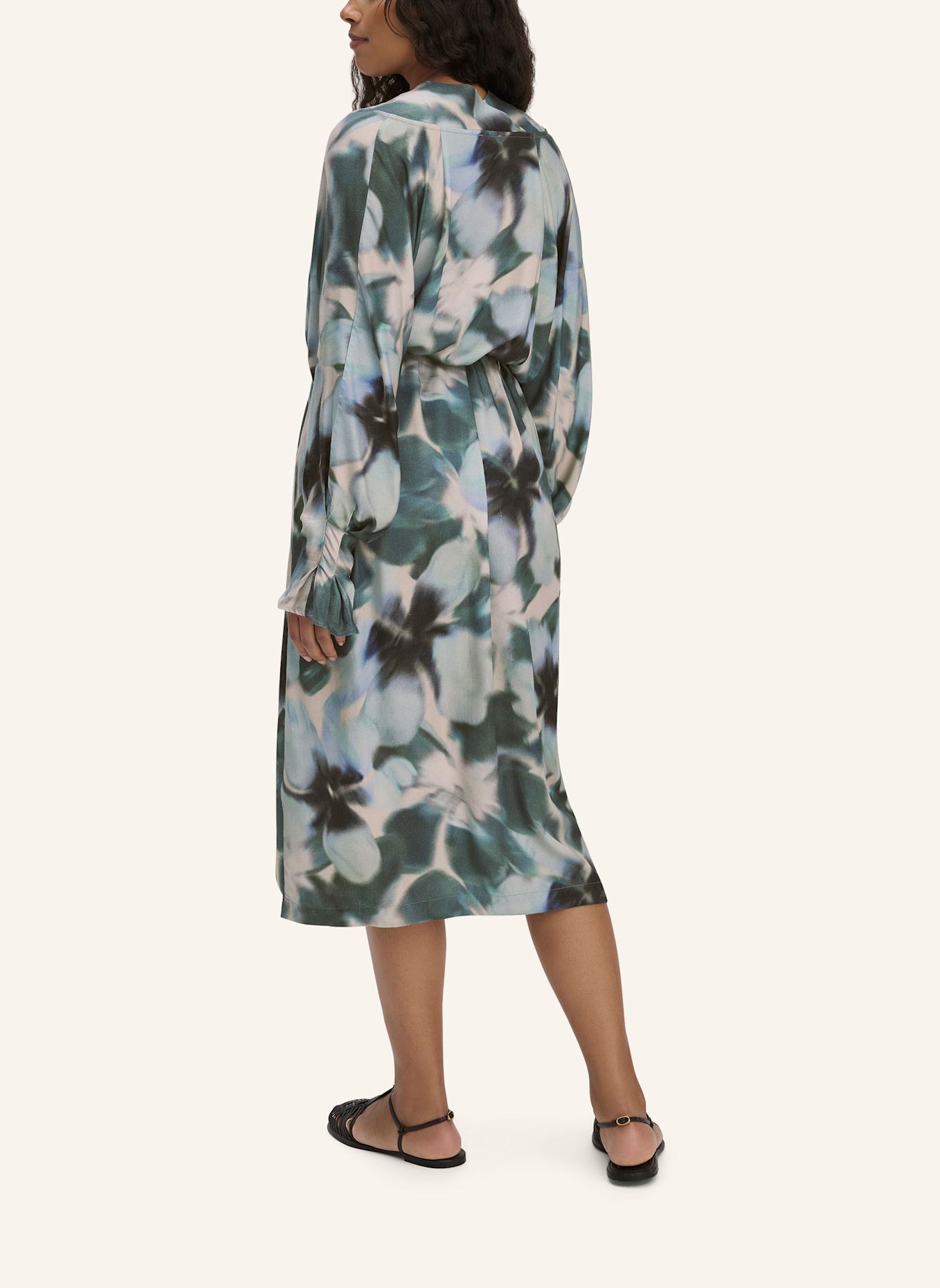 hessnatur Kimono Kleid: BLAU