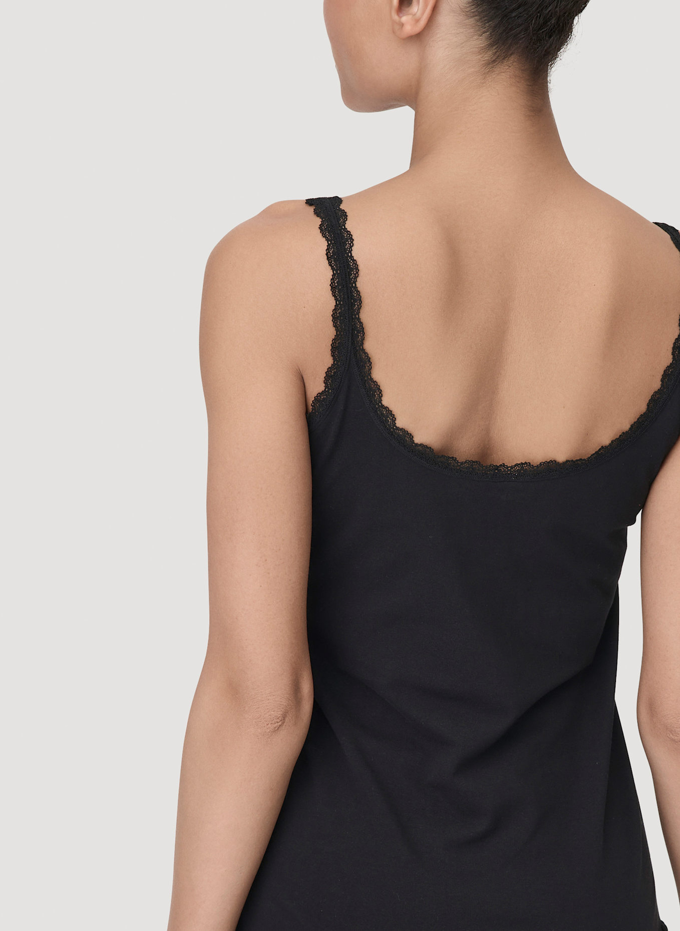 hessnatur Tanktop: SCHWARZ