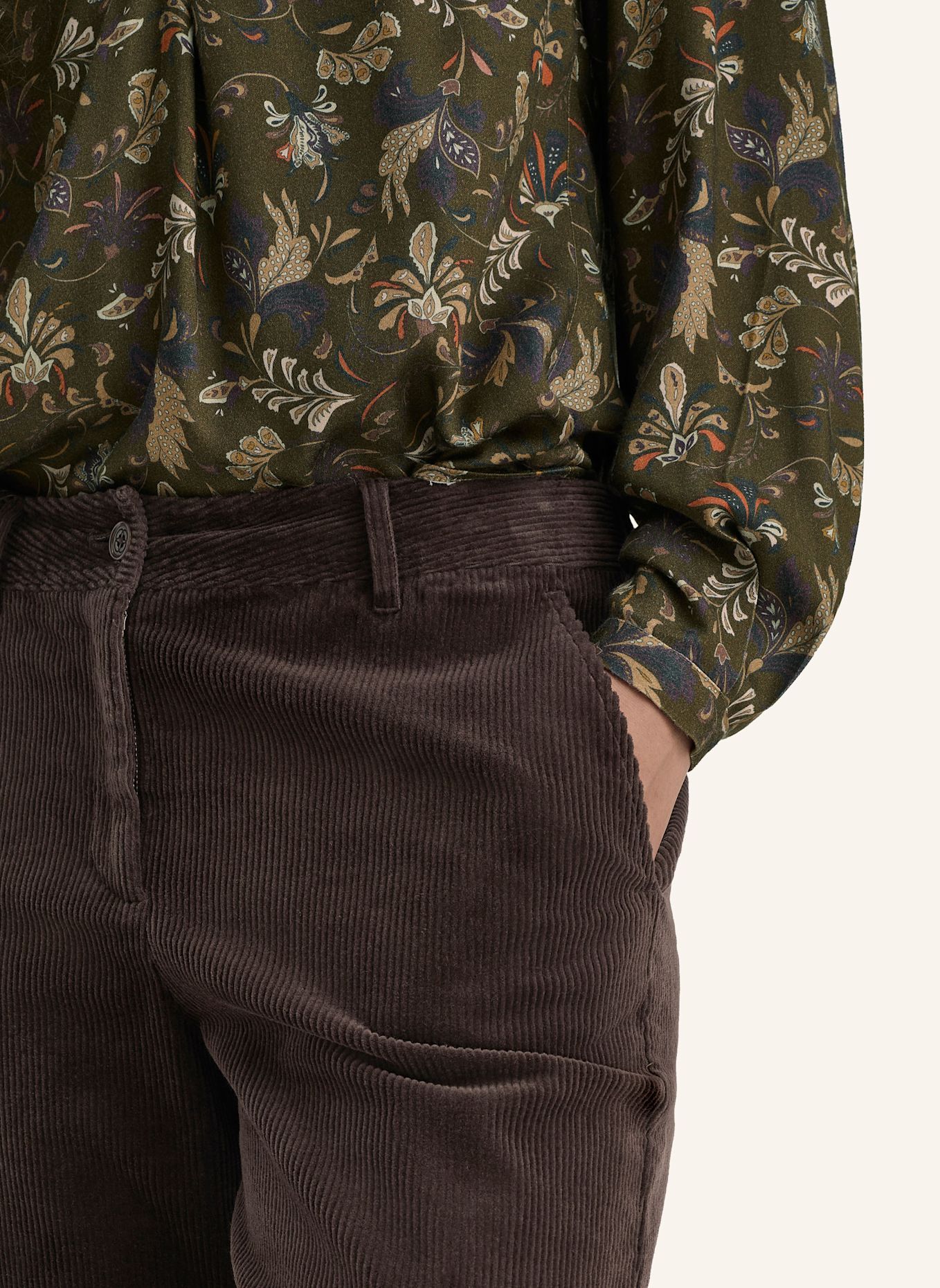 hessnatur Cordhose: BRAUN