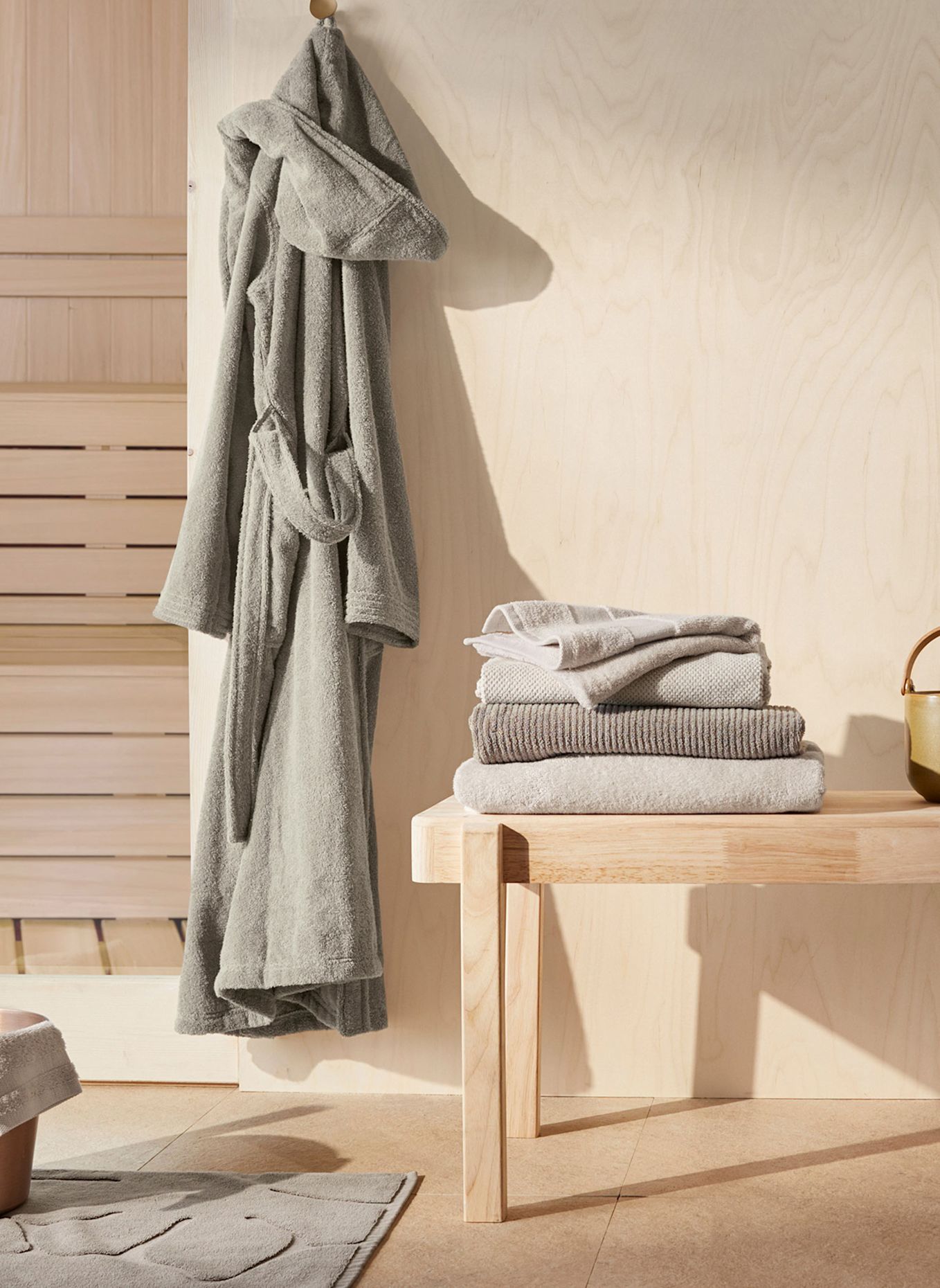 hessnatur Langer Bademantel Relaxed: BEIGE