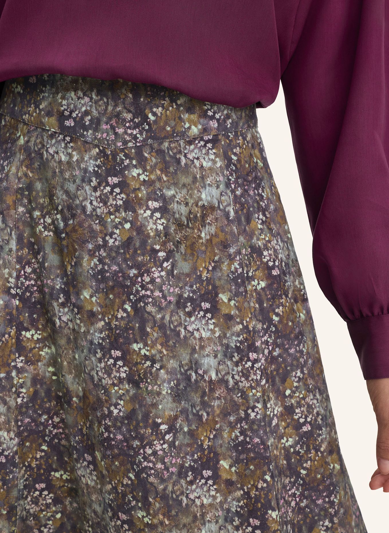 hessnatur hessnatur Rock Midi aus TENCEL™ Lyocell- und LENZING™ ECOVERO™ Viskose: LILA
