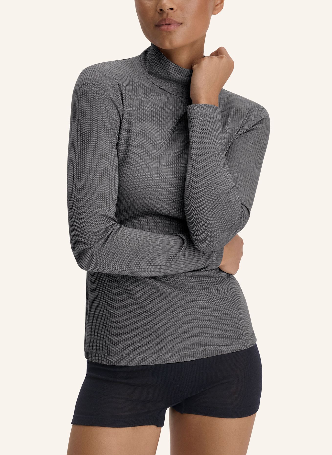 hessnatur hessnatur Mock-Neck Longsleeve WARM TOUCH aus Bio-Merinowolle und TENCEL™ Lyocell: GRAU