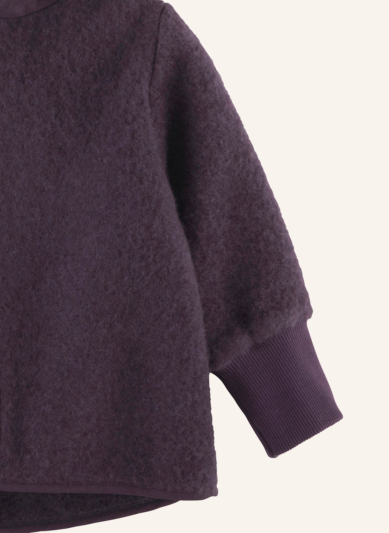 hessnatur hessnatur Wollfleece-Jacke mit Patch aus Bio-Merinowolle: LILA